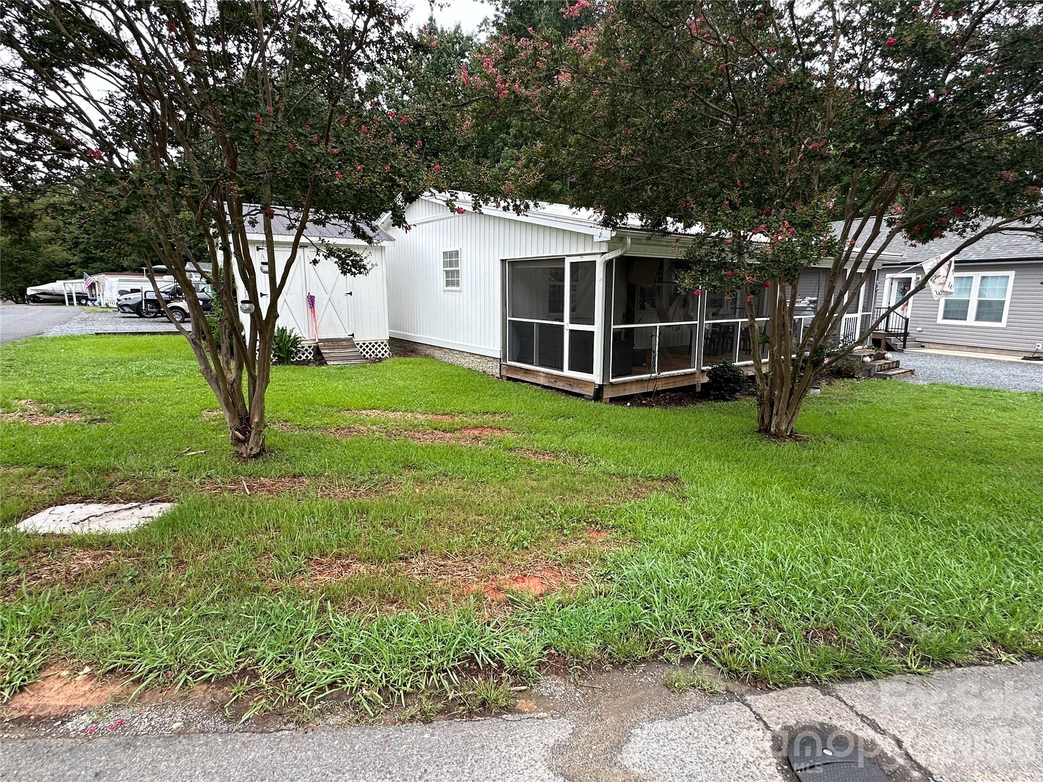 120 Cardinal Drive Property Photo 35