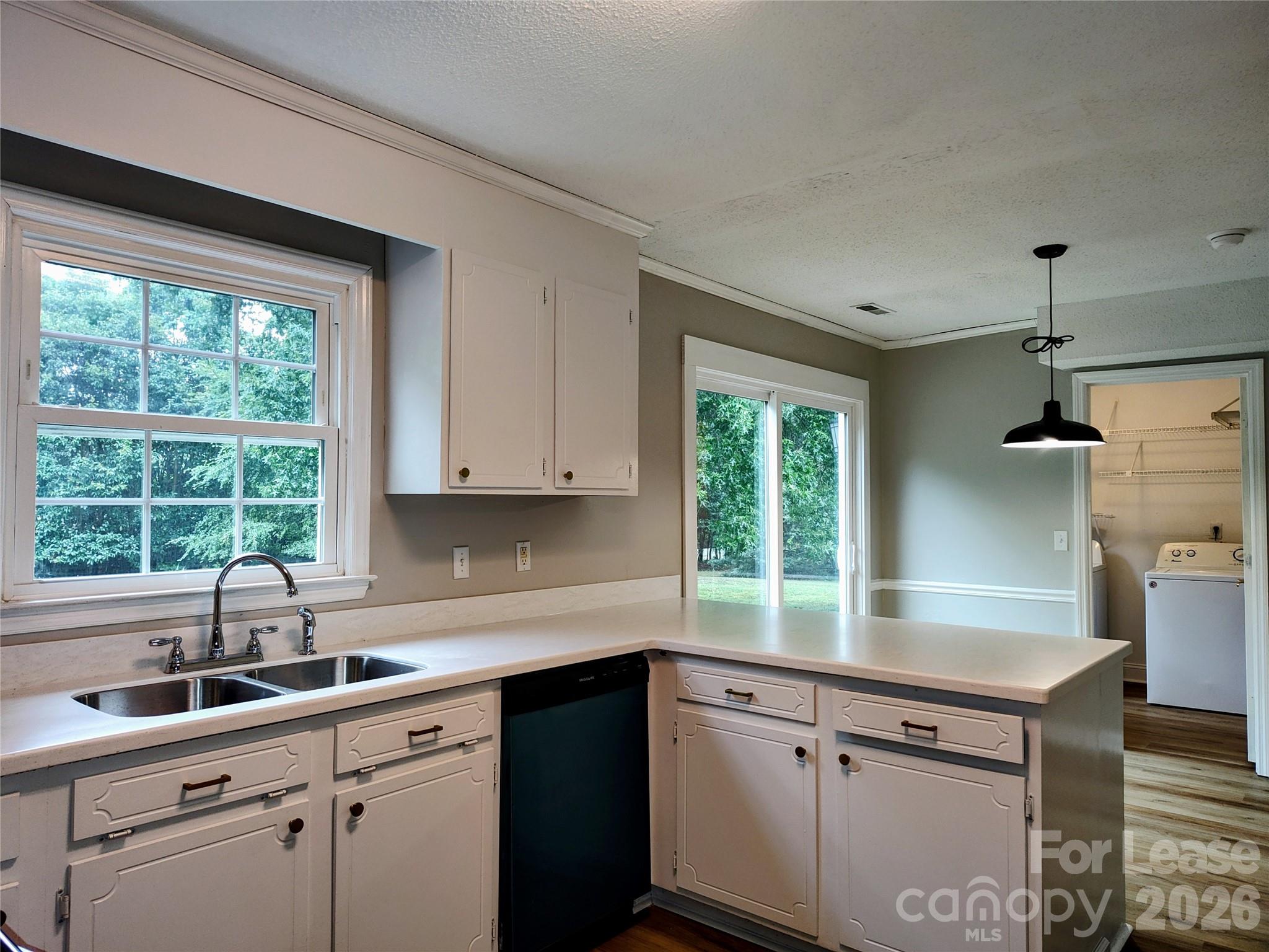 7413 Doves Nest Circle Property Photo 2