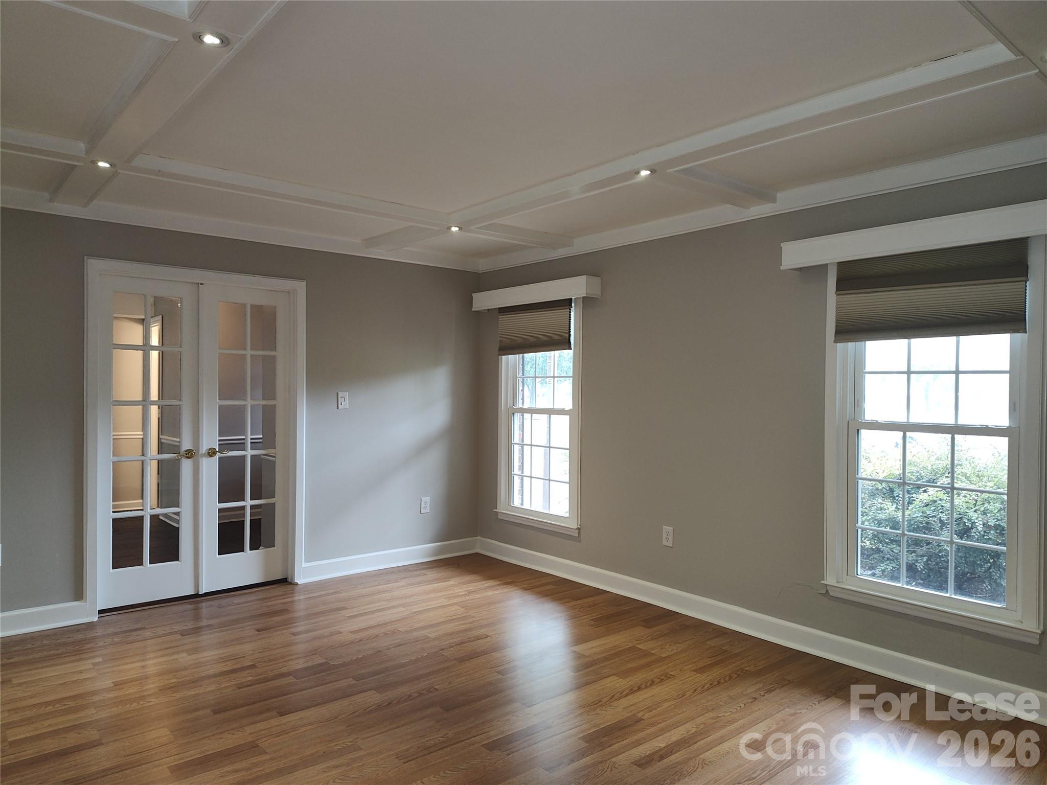 7413 Doves Nest Circle Property Photo 6