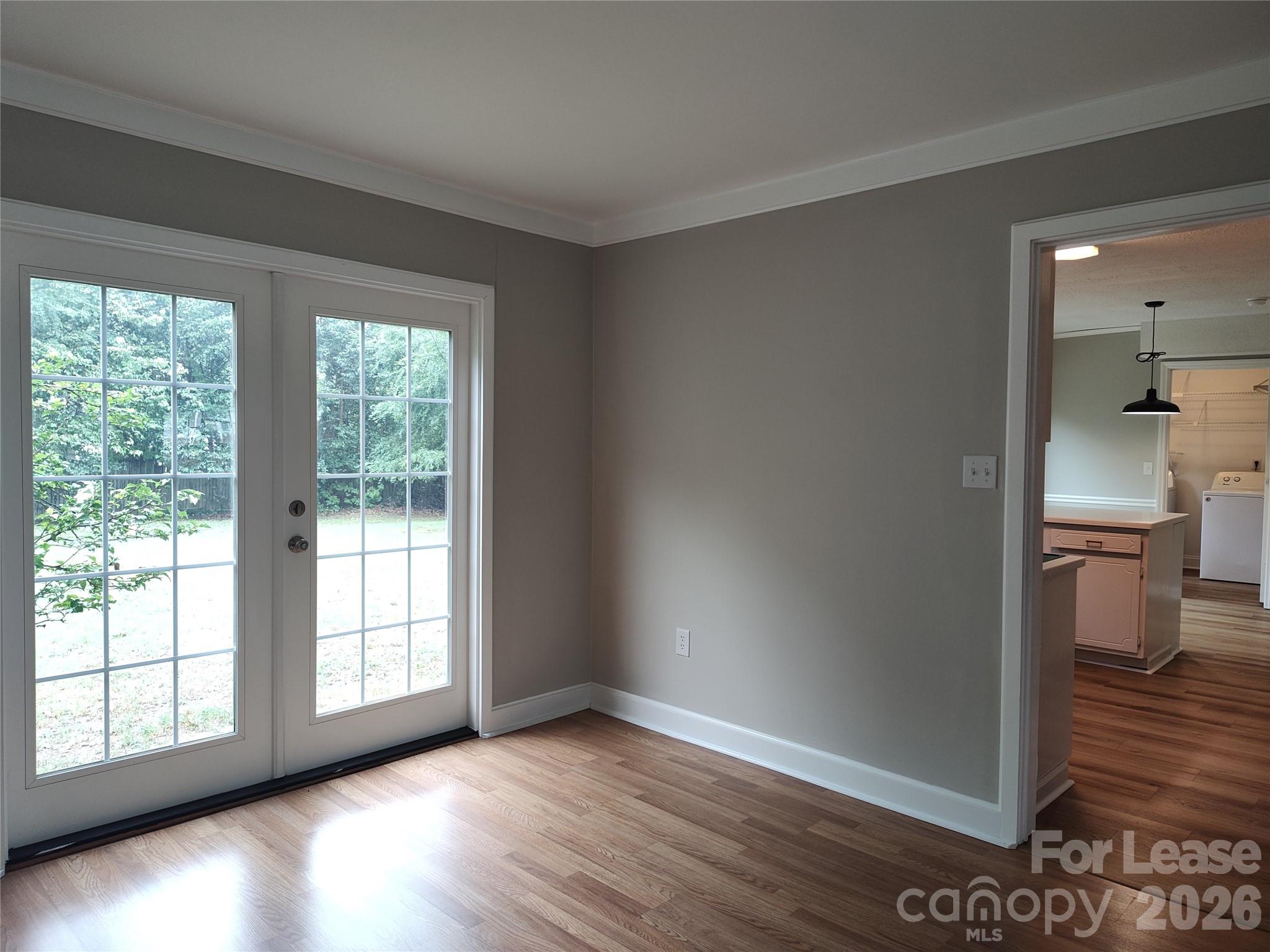 7413 Doves Nest Circle Property Photo 9