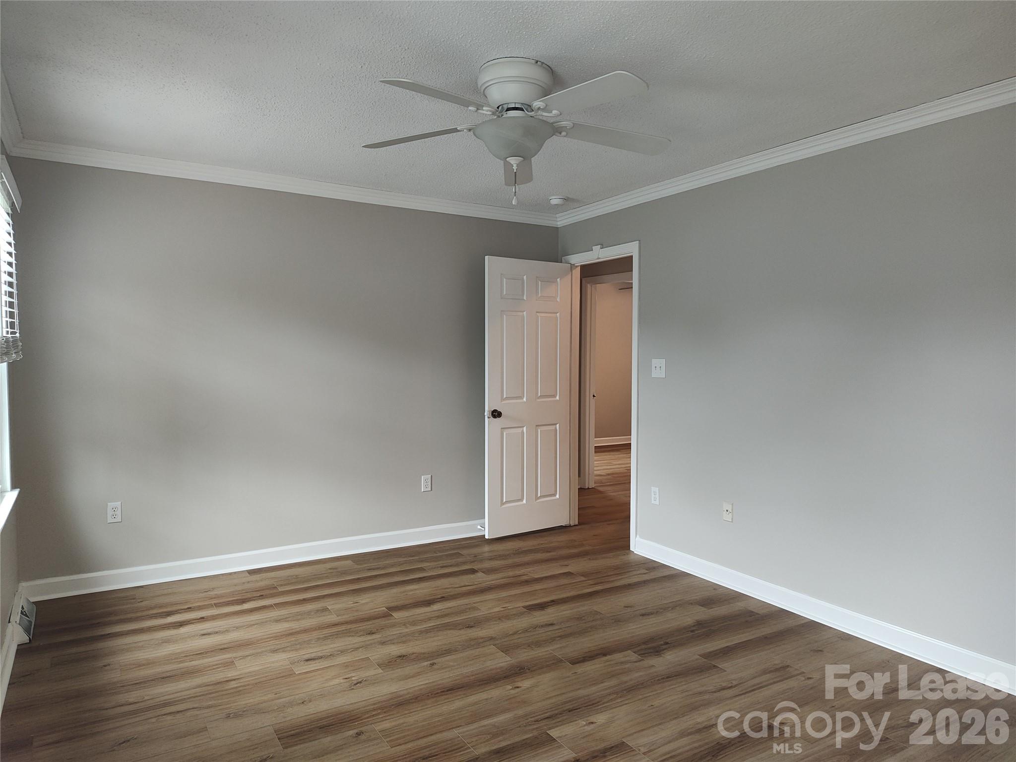 7413 Doves Nest Circle Property Photo 14