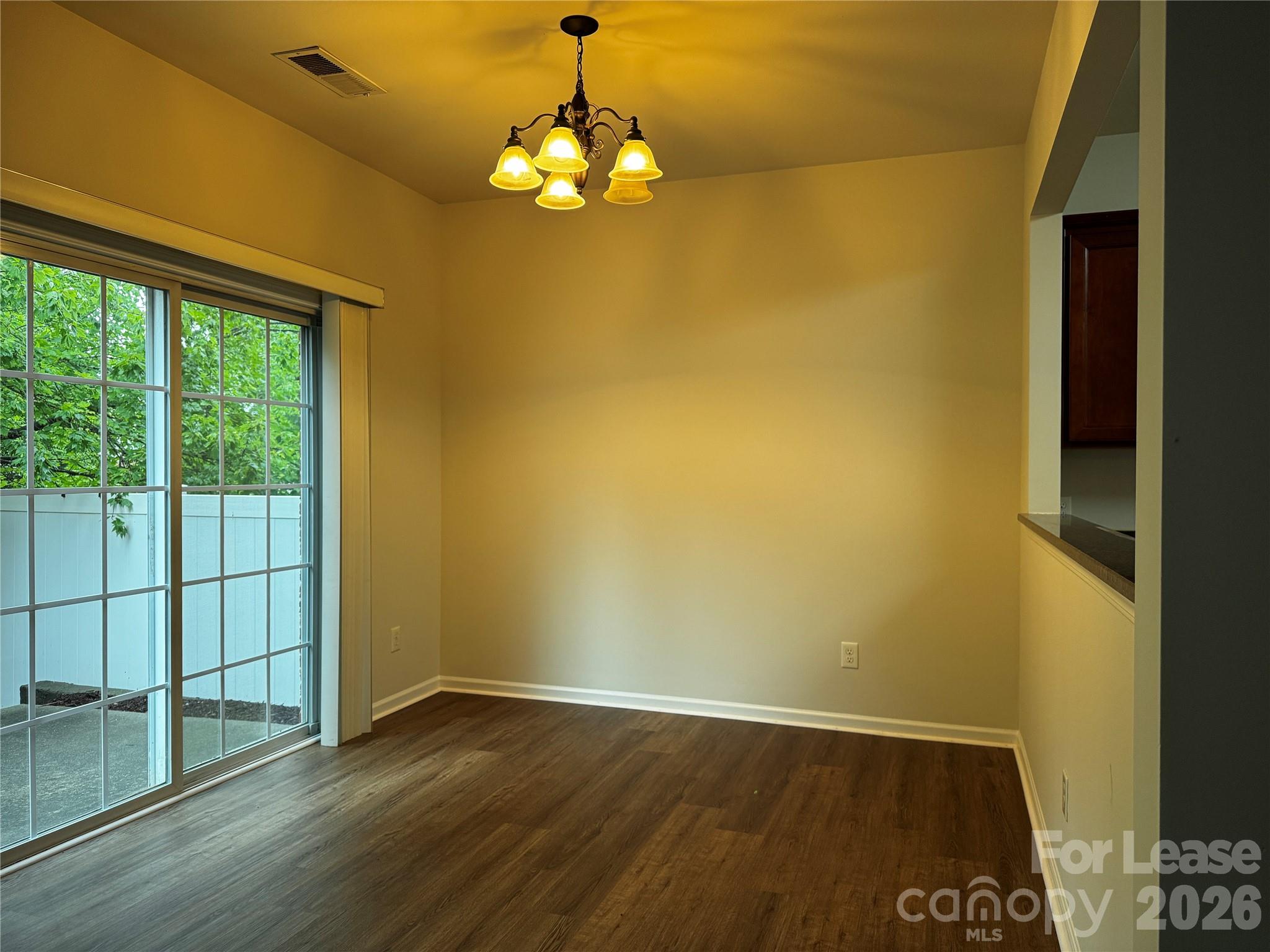 11342 Cedar Walk Lane Property Photo 4