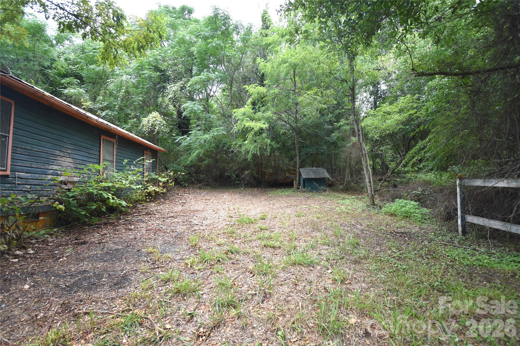 111 Cam Place Property Photo 2
