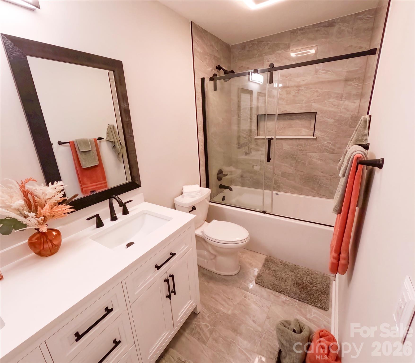 910 44th Avenue Court 112/38-104 Property Photo 33