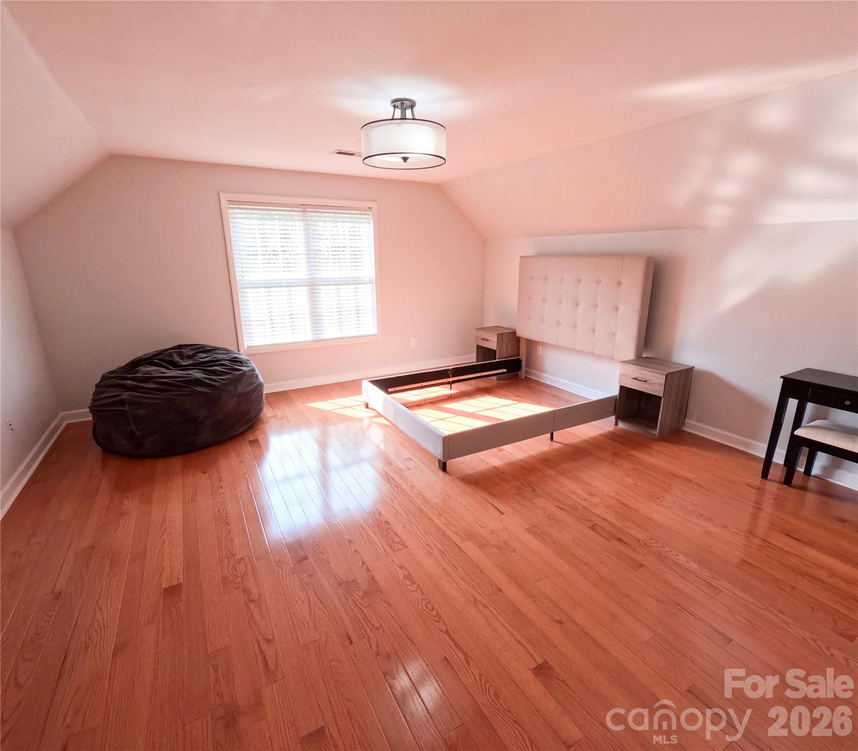 910 44th Avenue Court 112/38-104 Property Photo 35