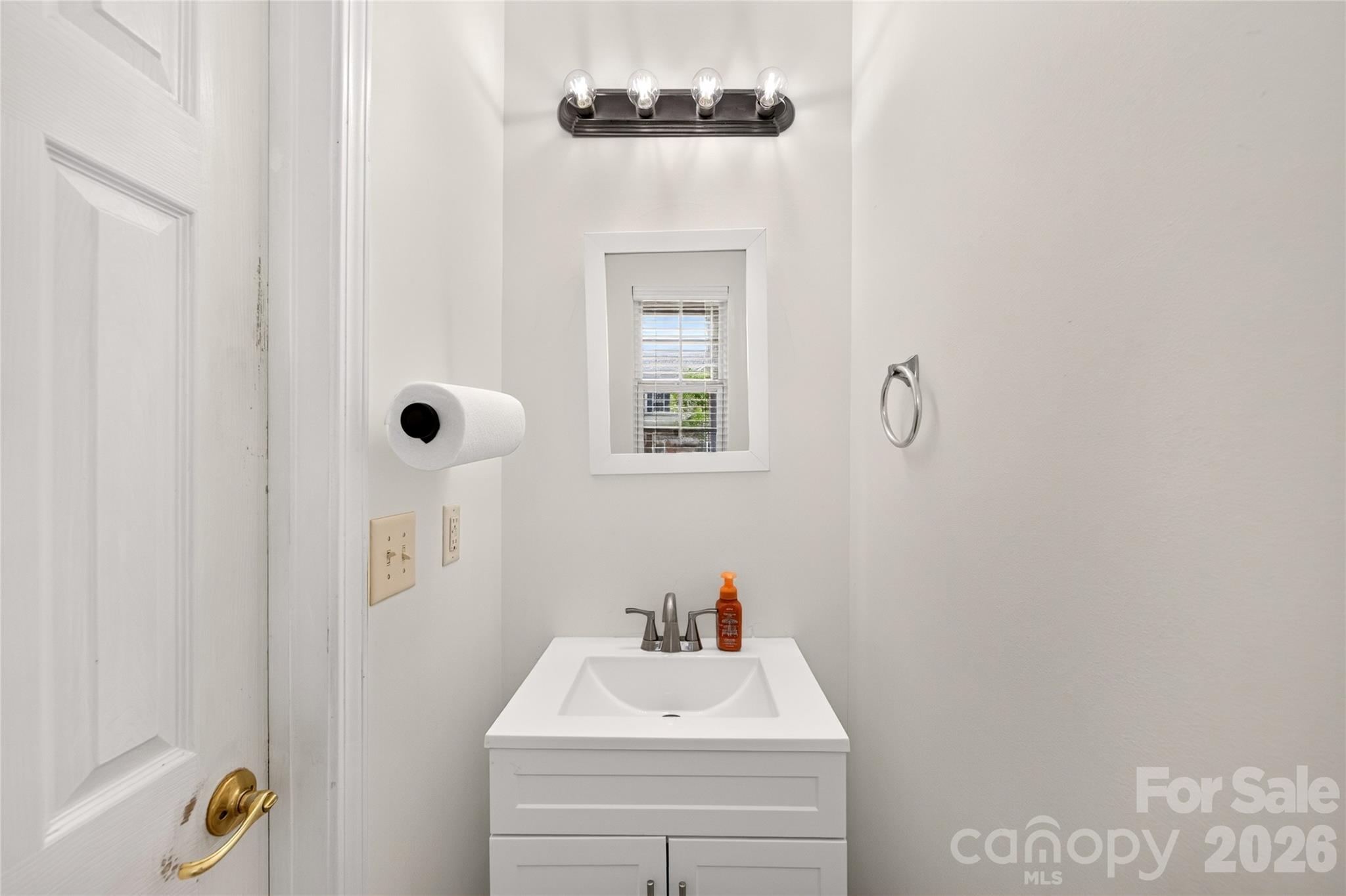 9907 Porta Ferry Drive Property Photo 6