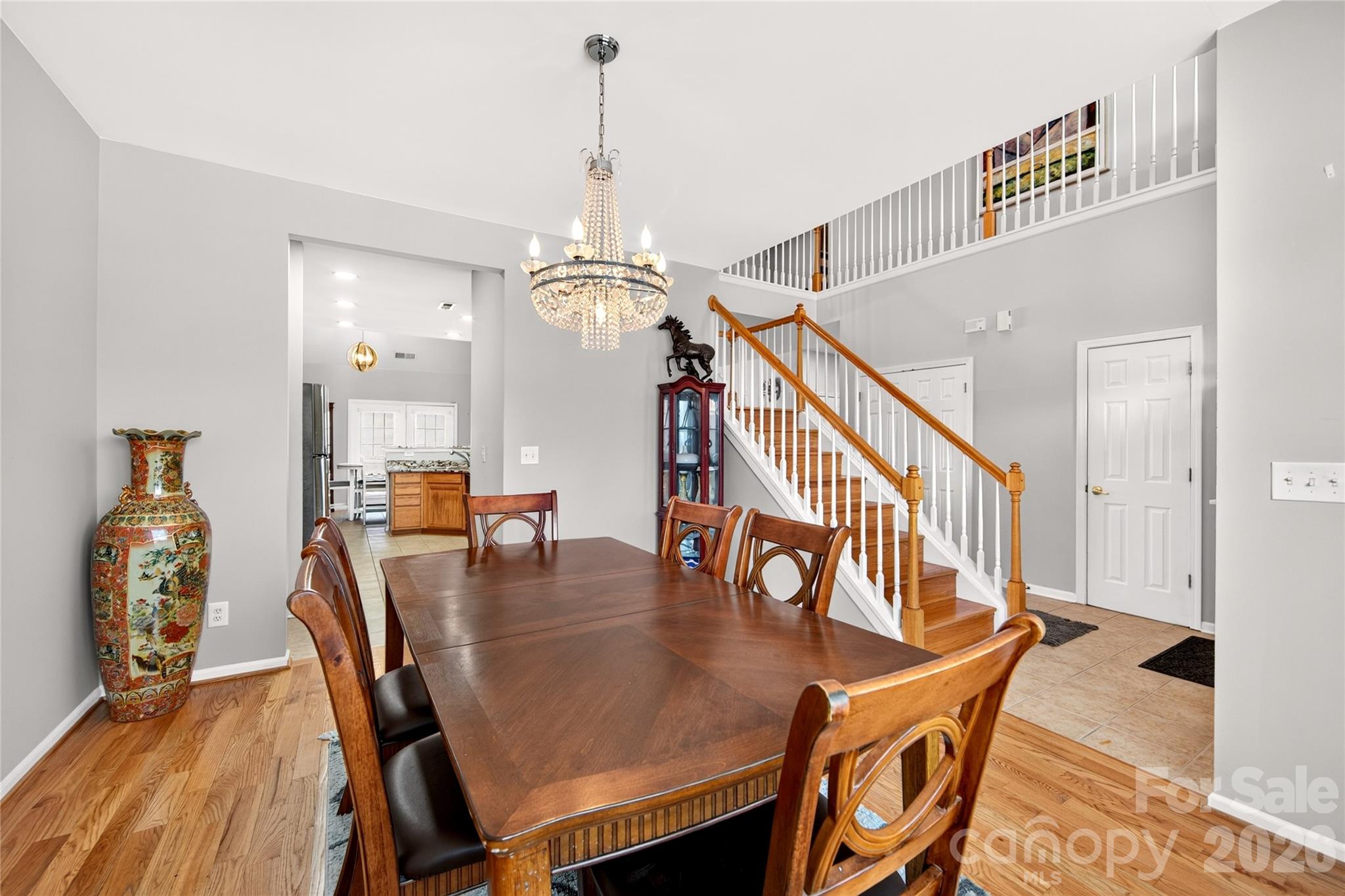 9907 Porta Ferry Drive Property Photo 9