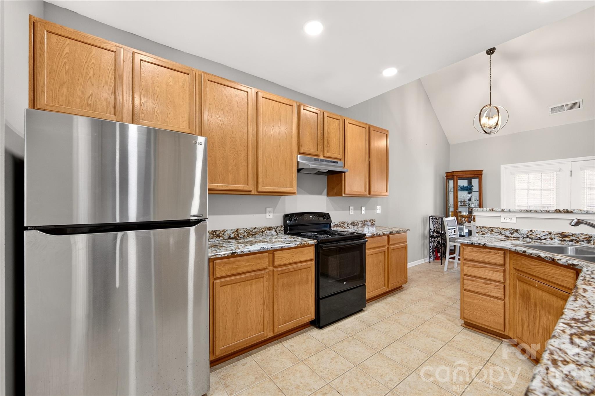 9907 Porta Ferry Drive Property Photo 16