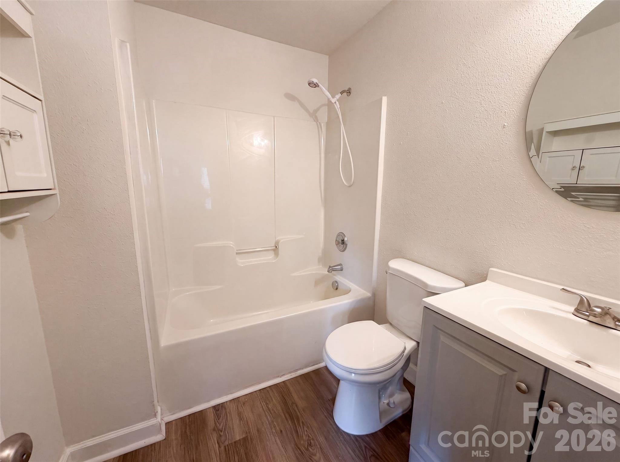 946 Olde Towne Way Property Photo 12