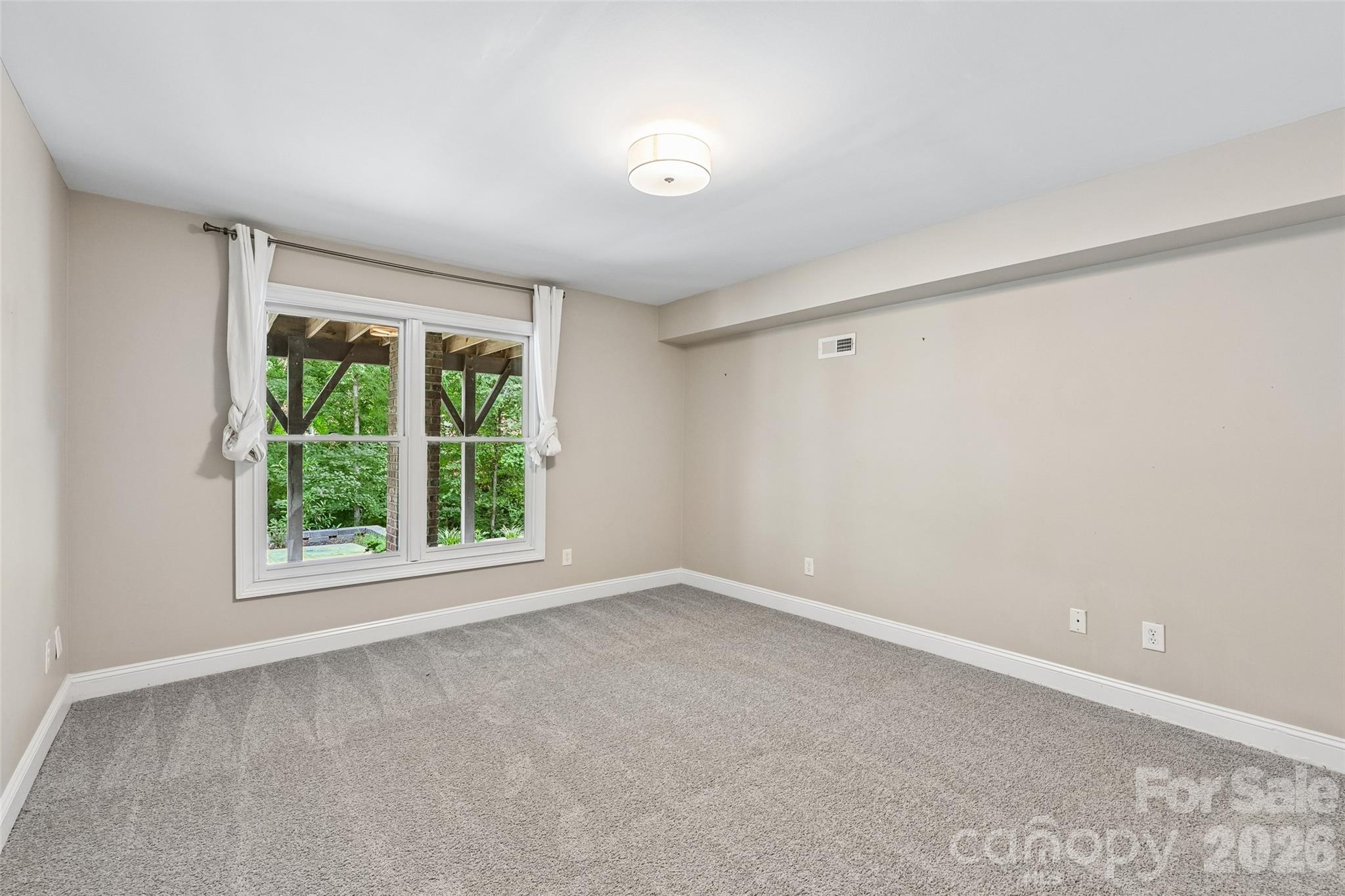 5609 Camilla Drive Property Photo 36