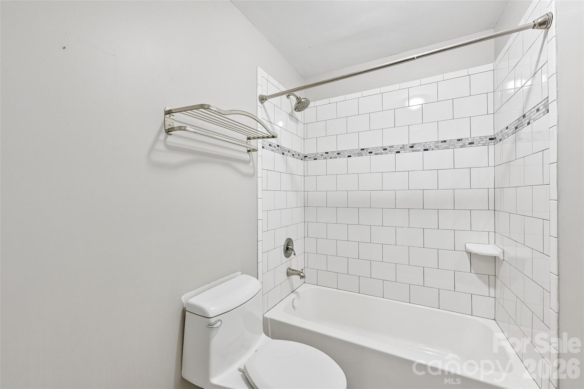 5609 Camilla Drive Property Photo 39