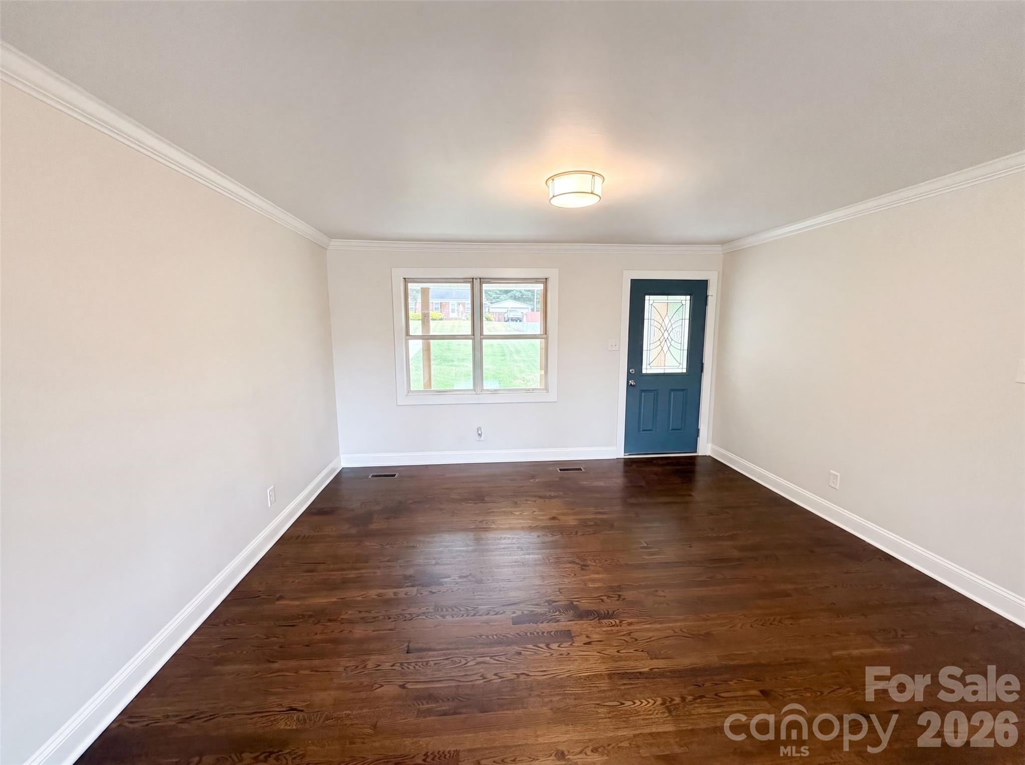 123 Rowe Street Property Photo 4