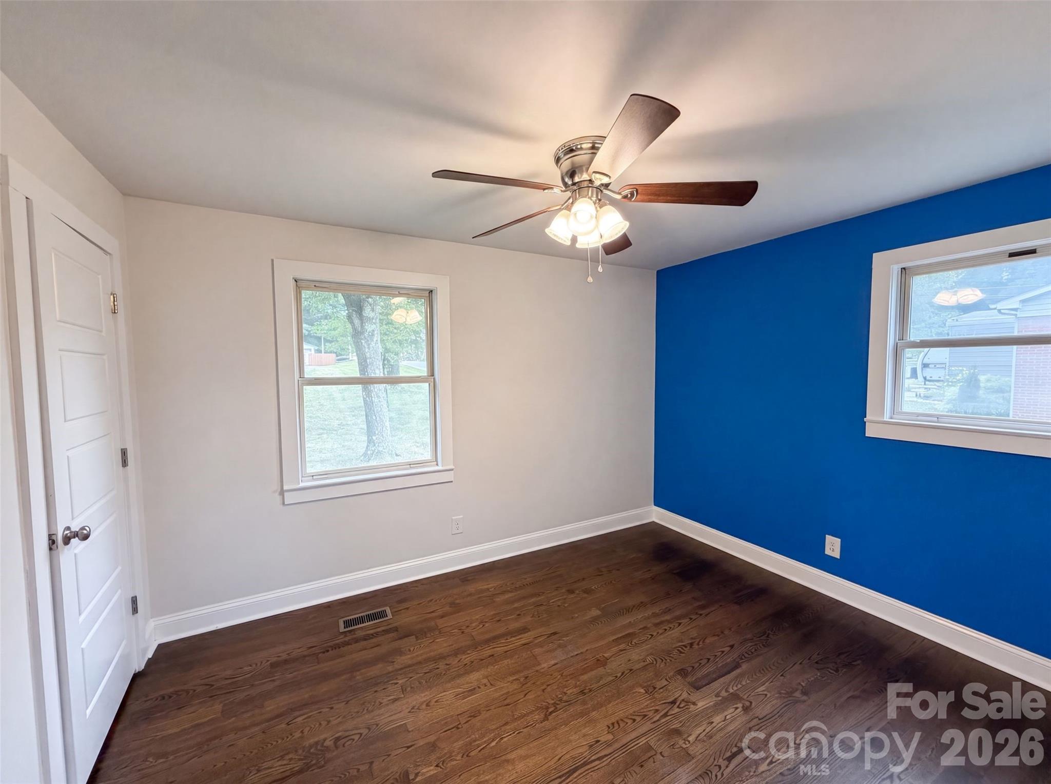 123 Rowe Street Property Photo 7