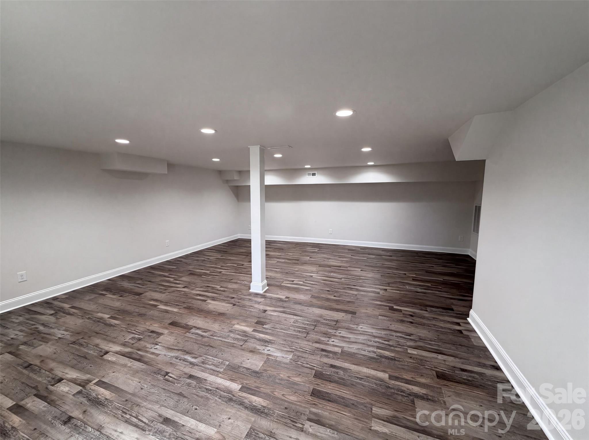 123 Rowe Street Property Photo 13