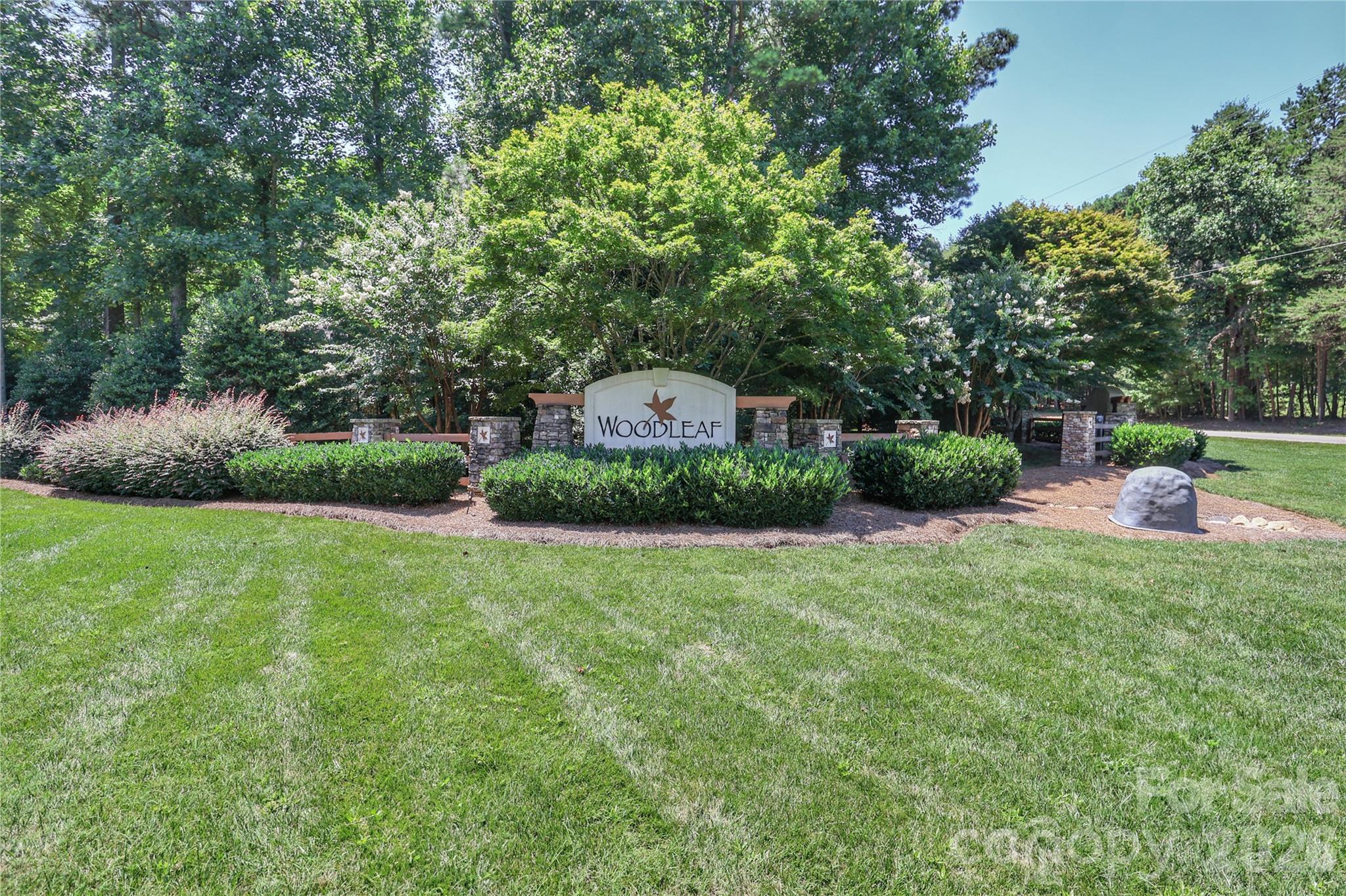 372 Kenway Loop Property Photo 2