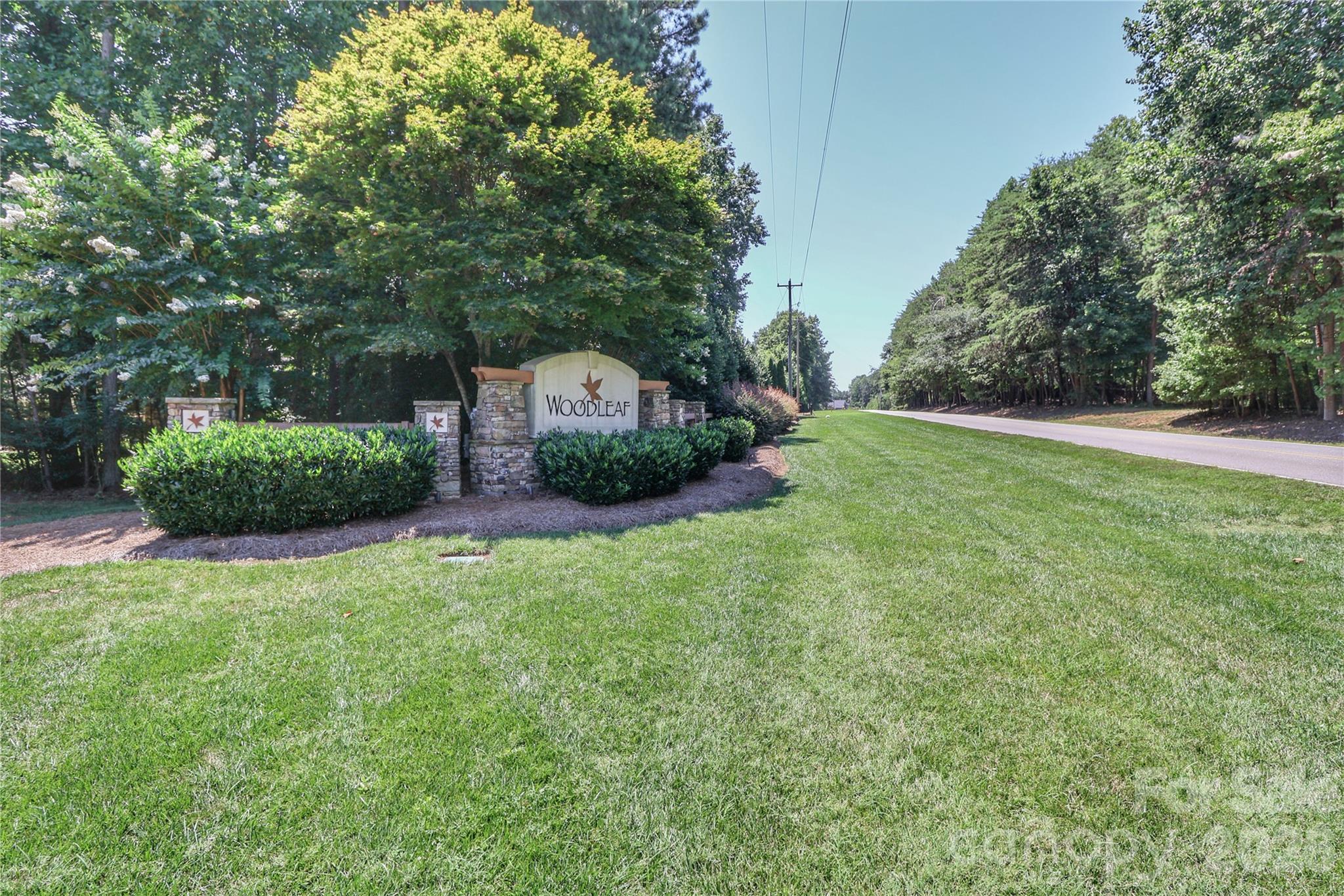 372 Kenway Loop Property Photo 4