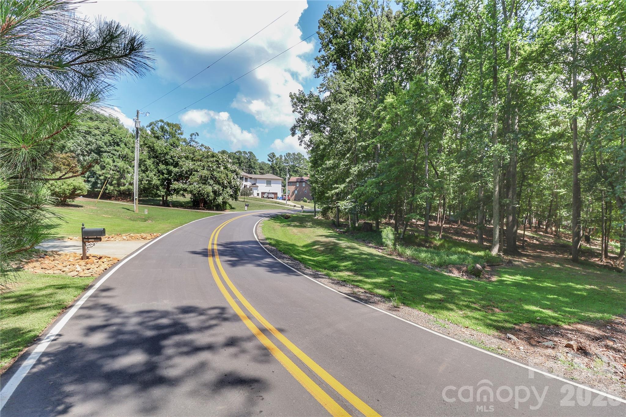 372 Kenway Loop Property Photo 10