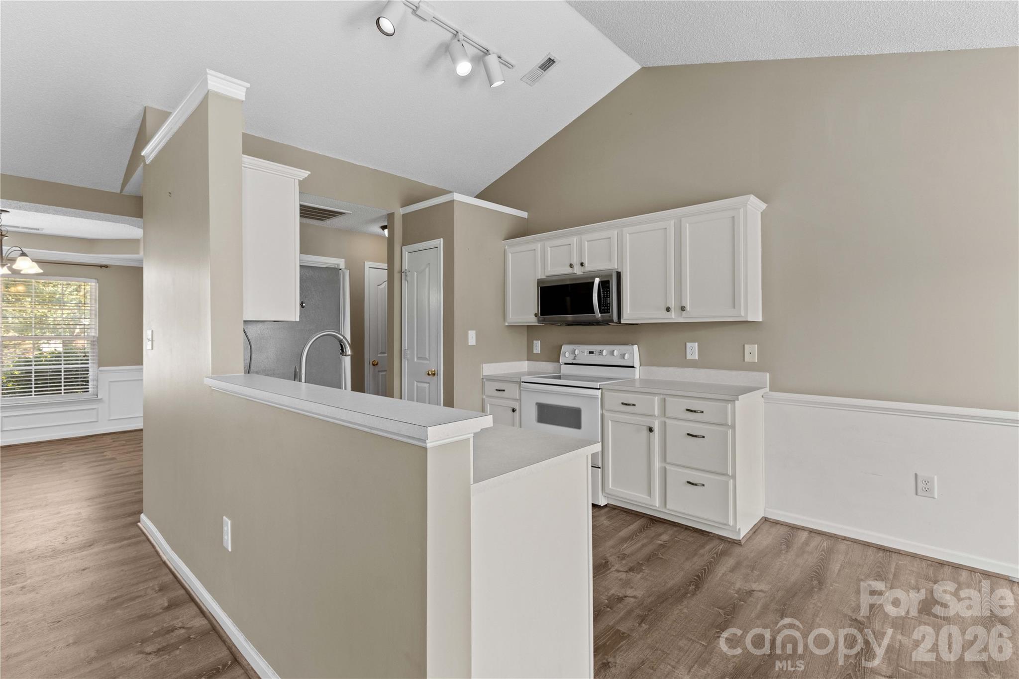 159 Bluffton Road Property Photo 14