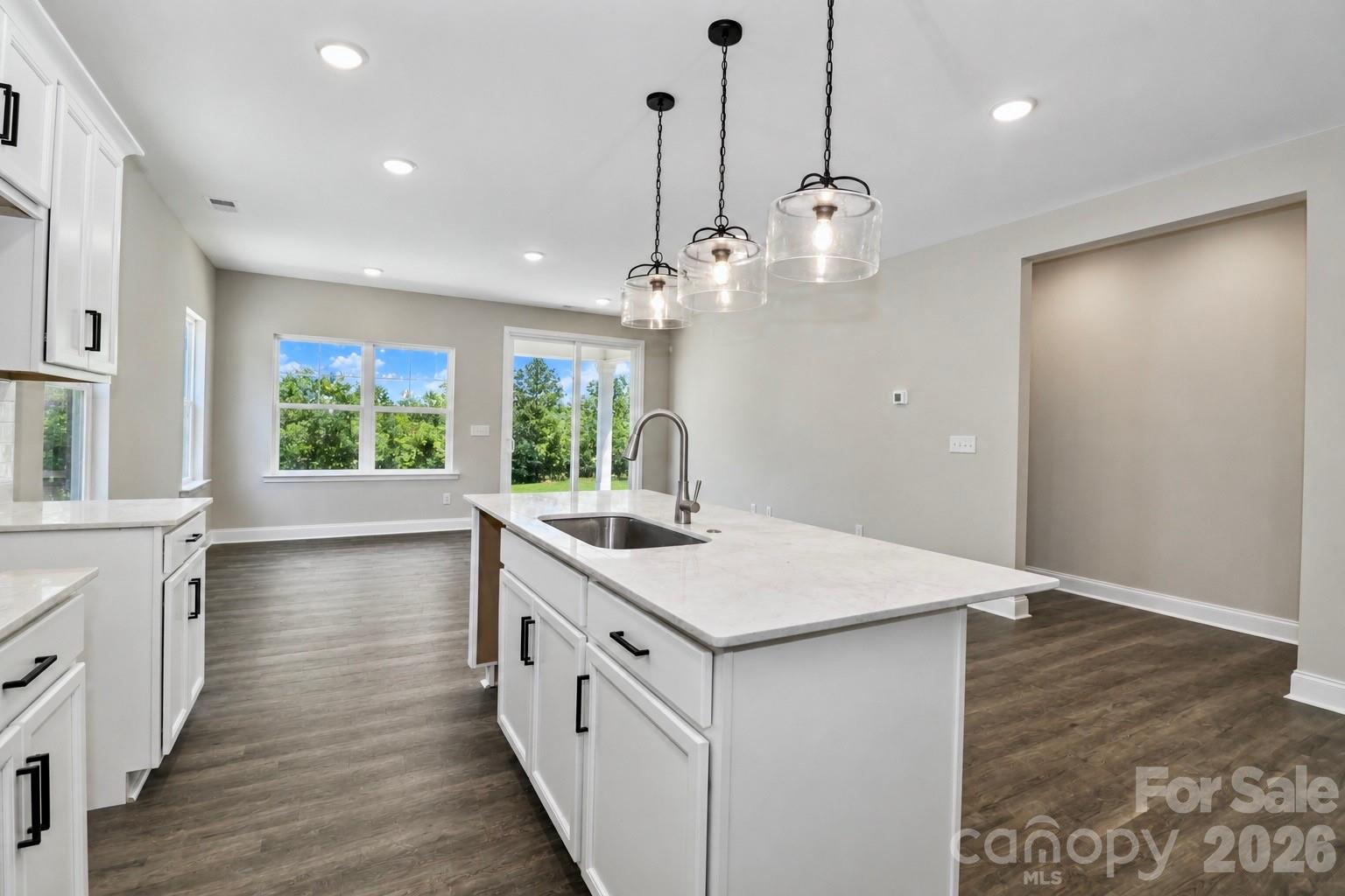 111 Honeycomb Court Property Photo 5