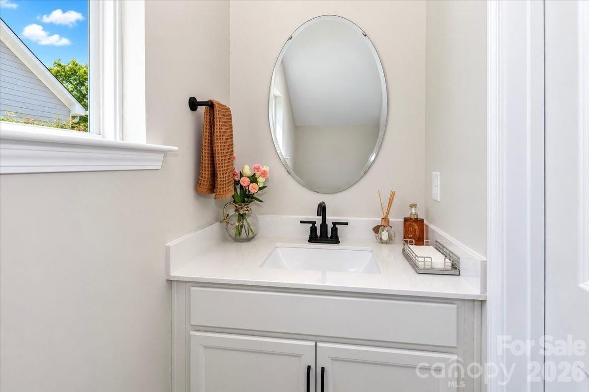 111 Honeycomb Court Property Photo 16