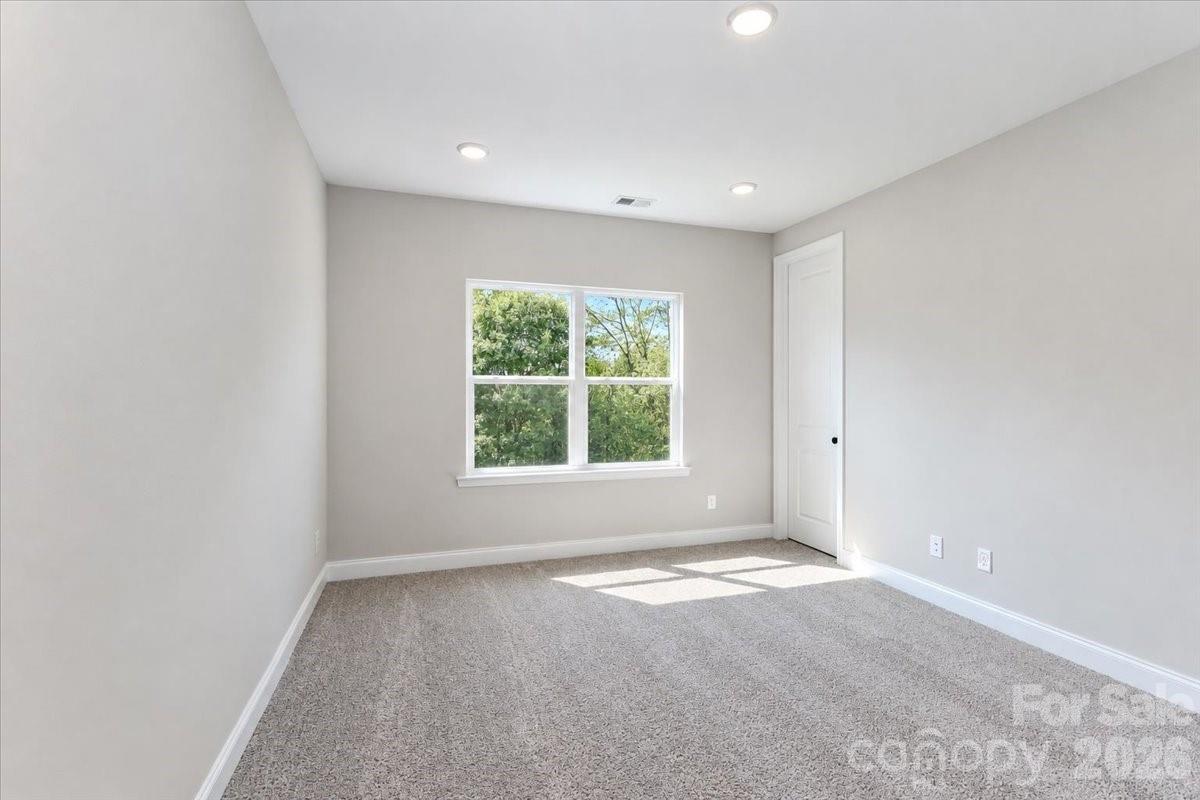 111 Honeycomb Court Property Photo 24