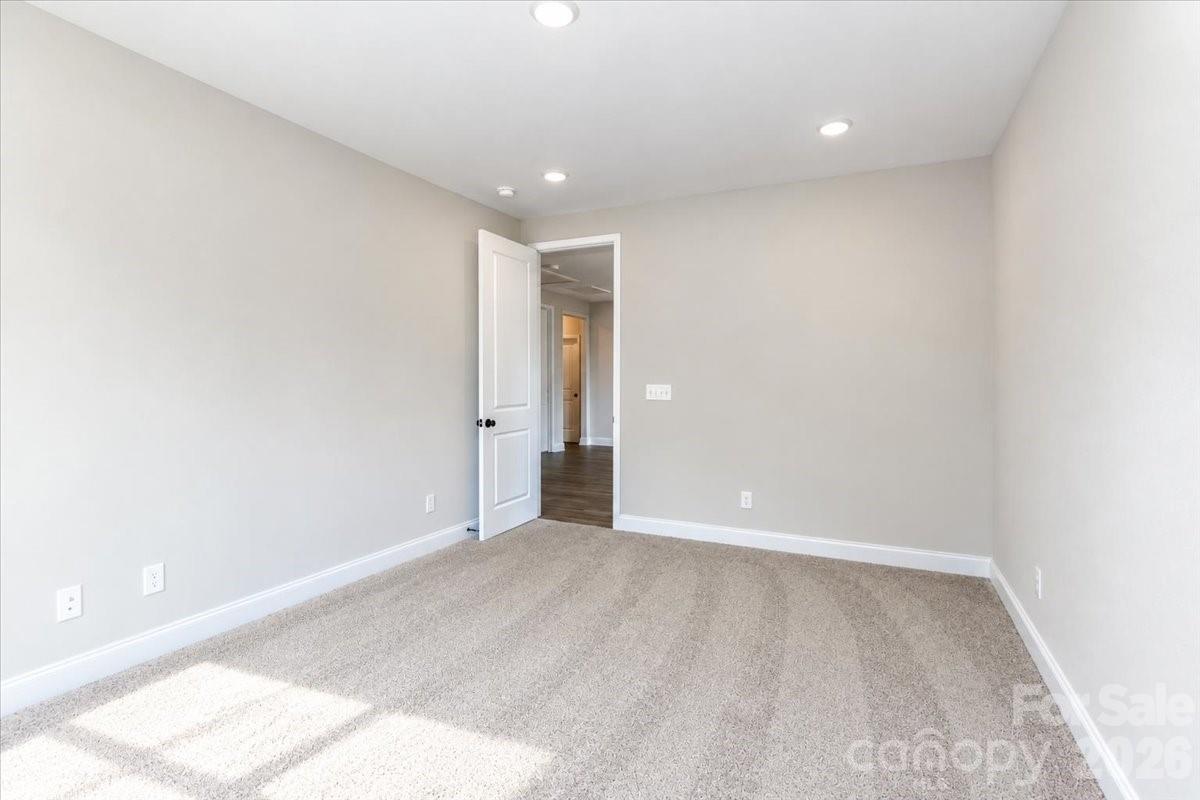 111 Honeycomb Court Property Photo 25