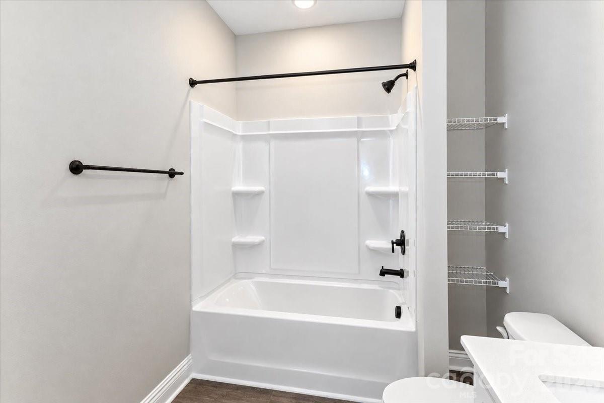 111 Honeycomb Court Property Photo 27