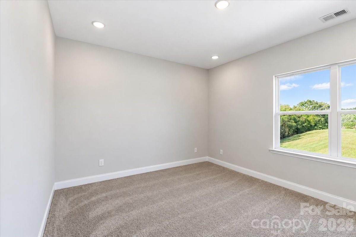 111 Honeycomb Court Property Photo 28
