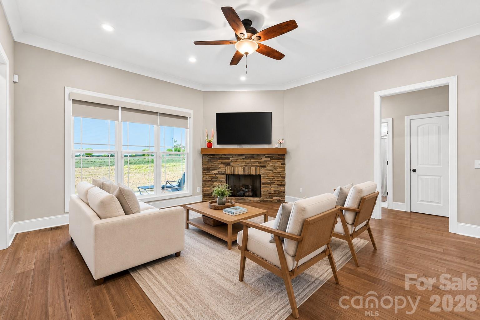 285 Jaida Lane Property Photo 4