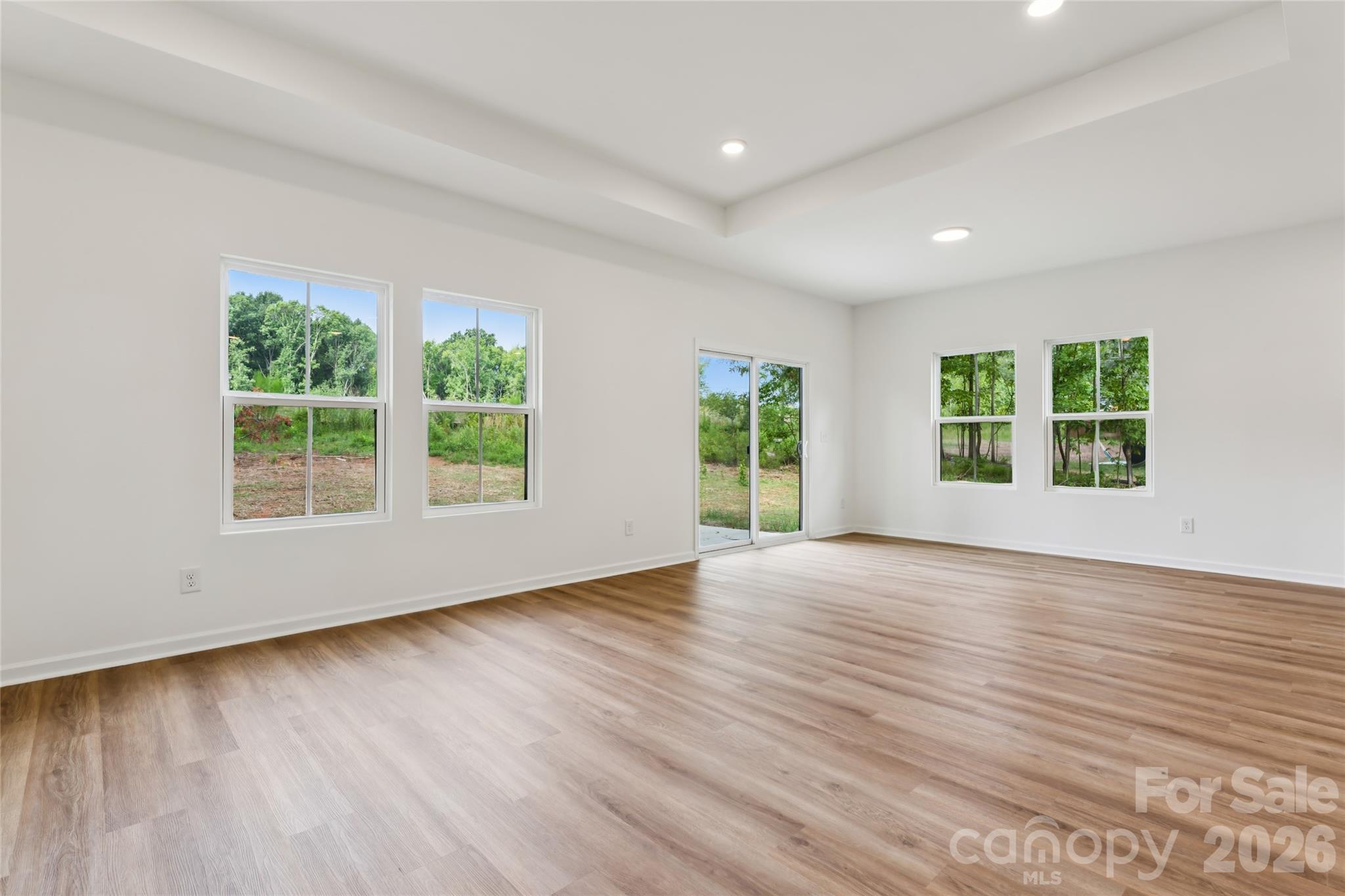 1004 Oak Hill Drive Property Photo 20