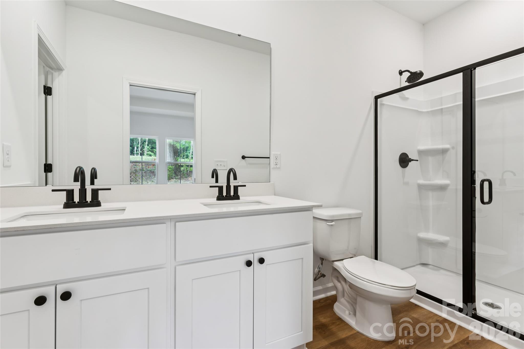1004 Oak Hill Drive Property Photo 23