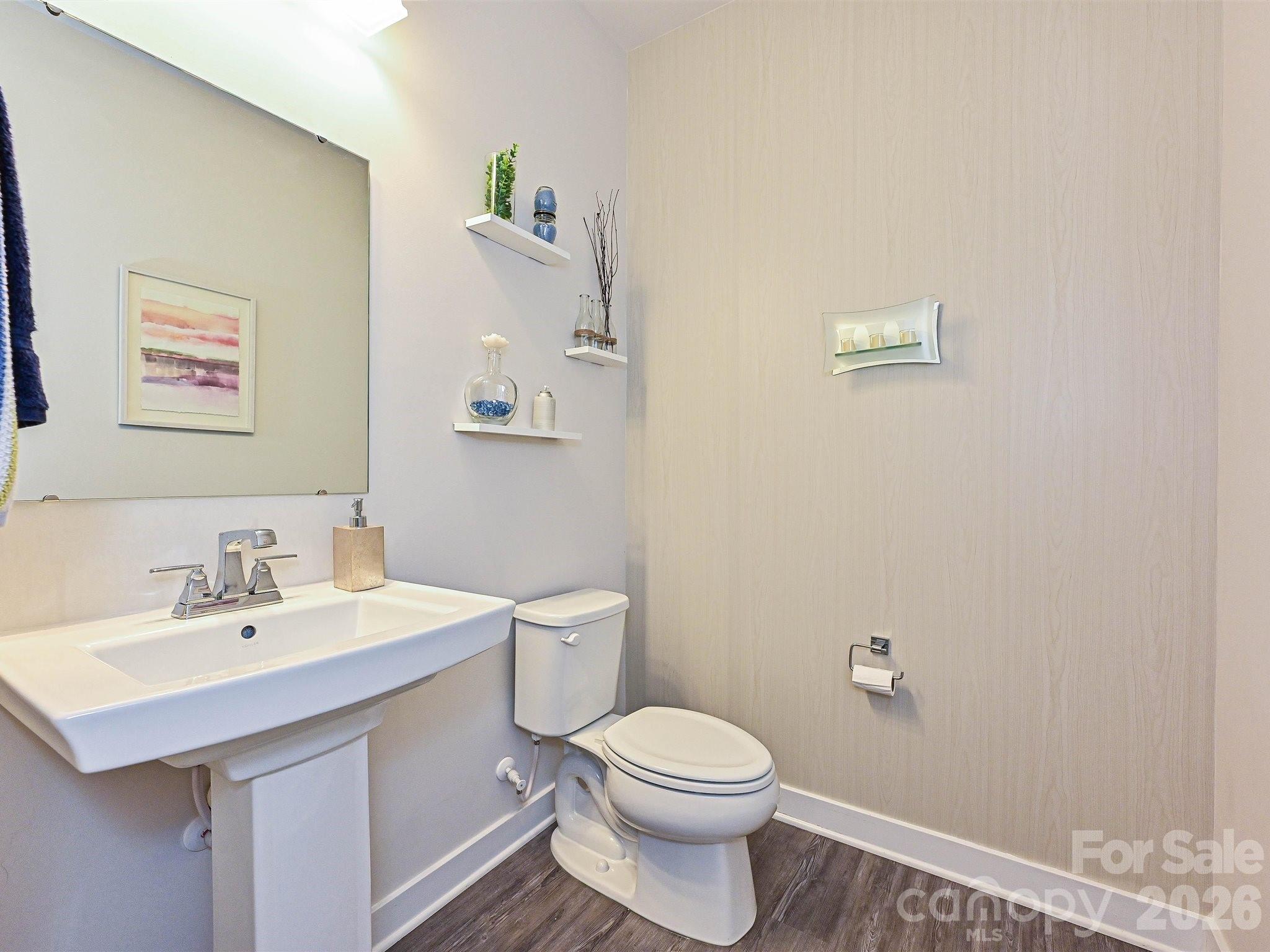 10016 Bowtie Lane Property Photo 6