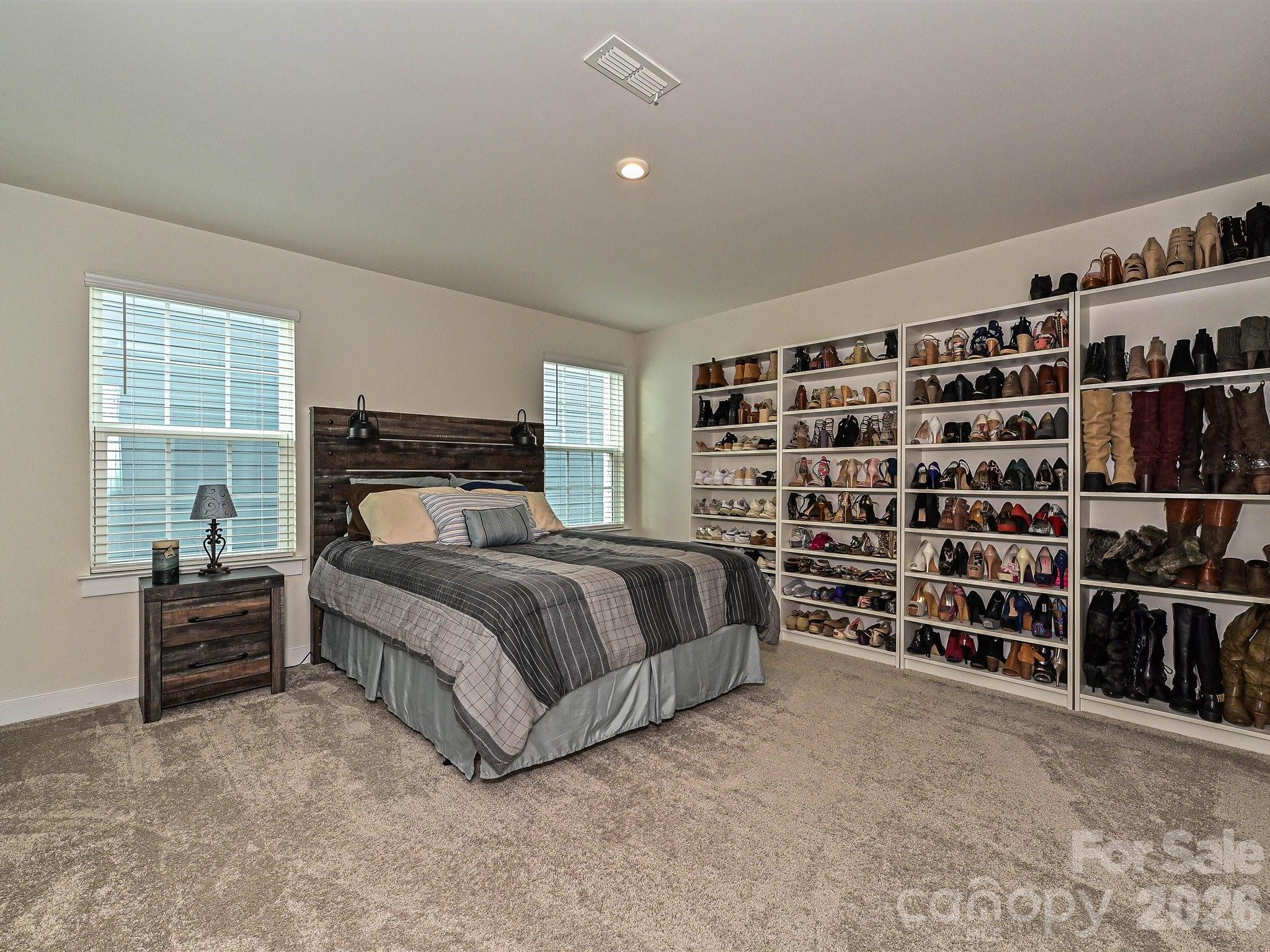 10016 Bowtie Lane Property Photo 26