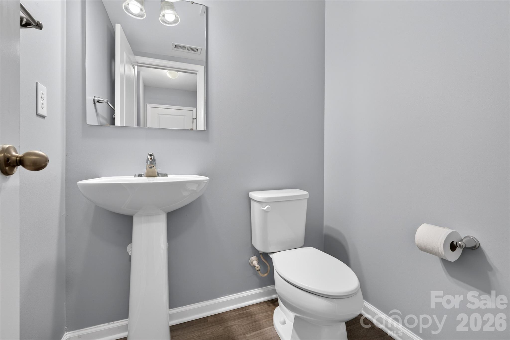 1648 Hooper Court Property Photo 14