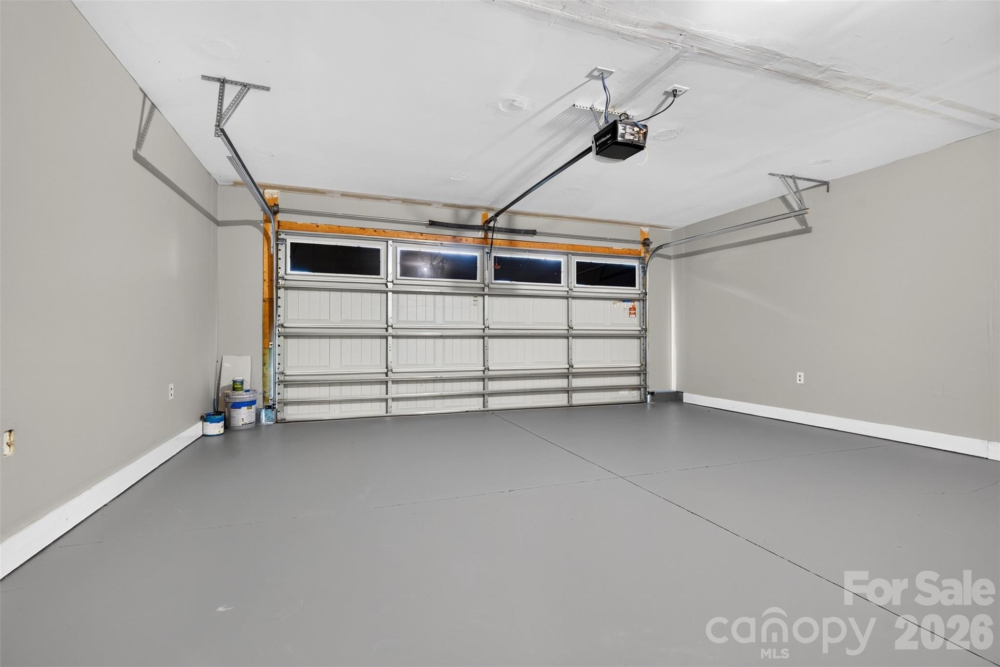 1648 Hooper Court Property Photo 31