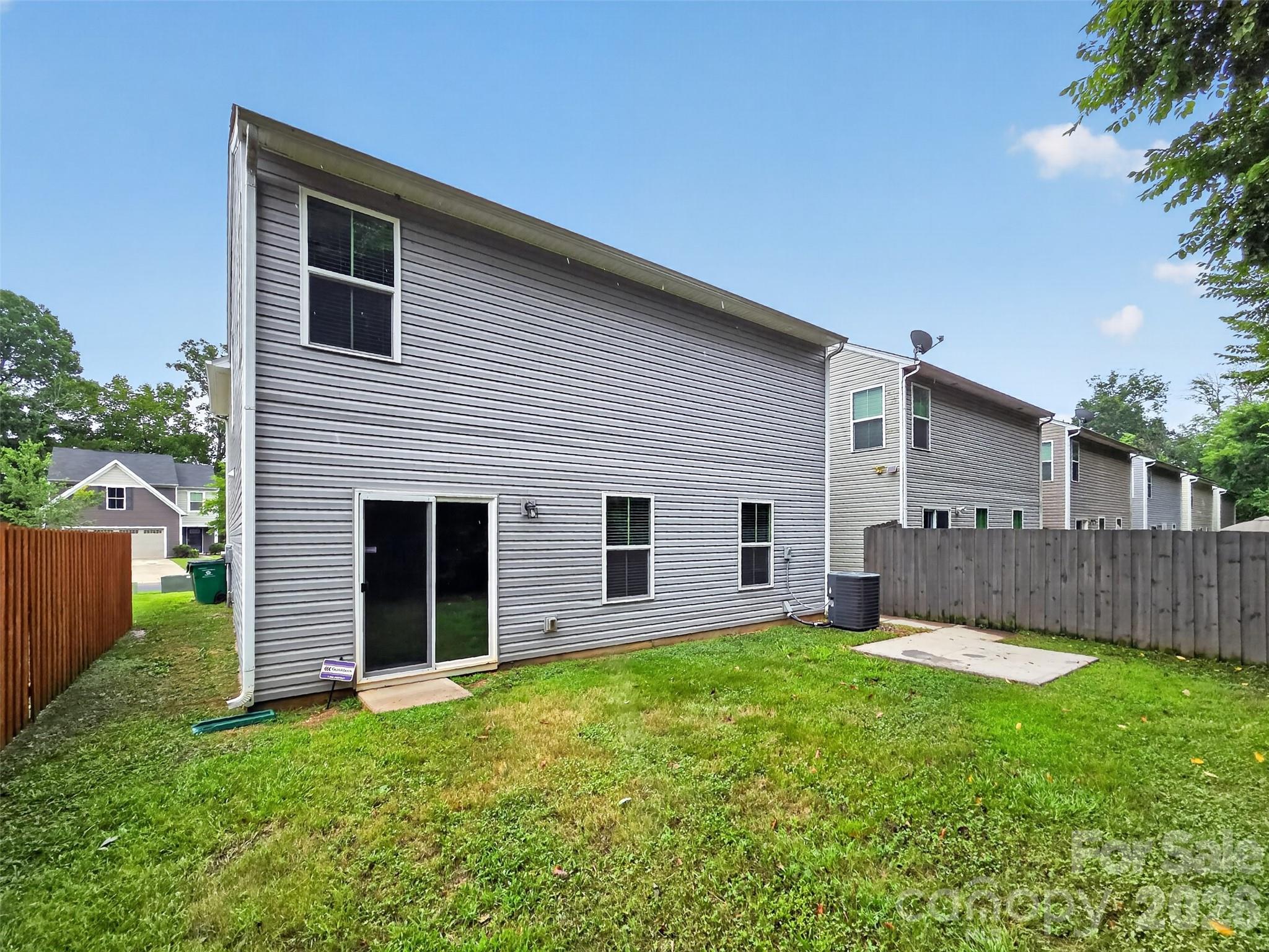 1648 Hooper Court Property Photo 32