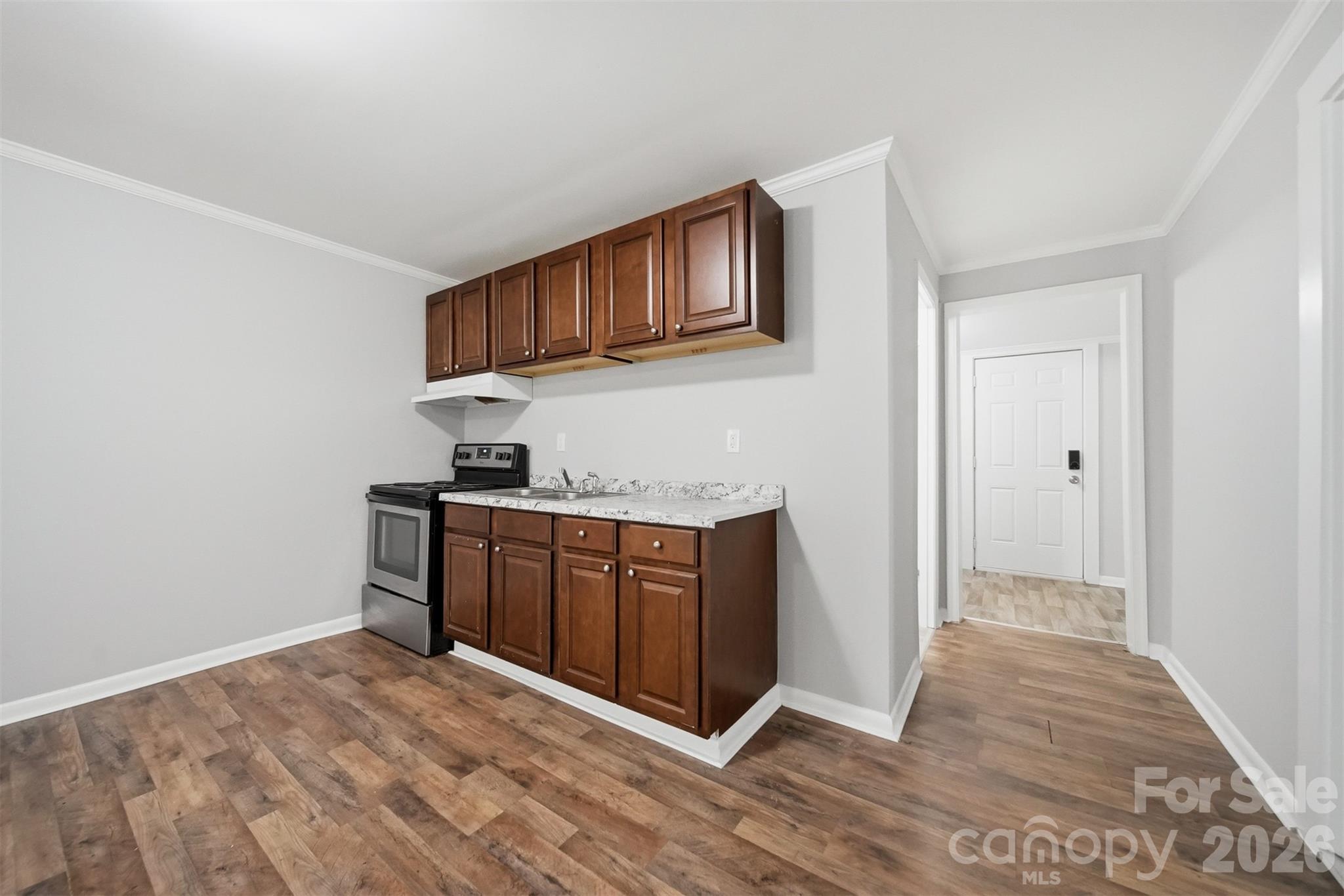 411 Orange Street 42 Property Photo 11