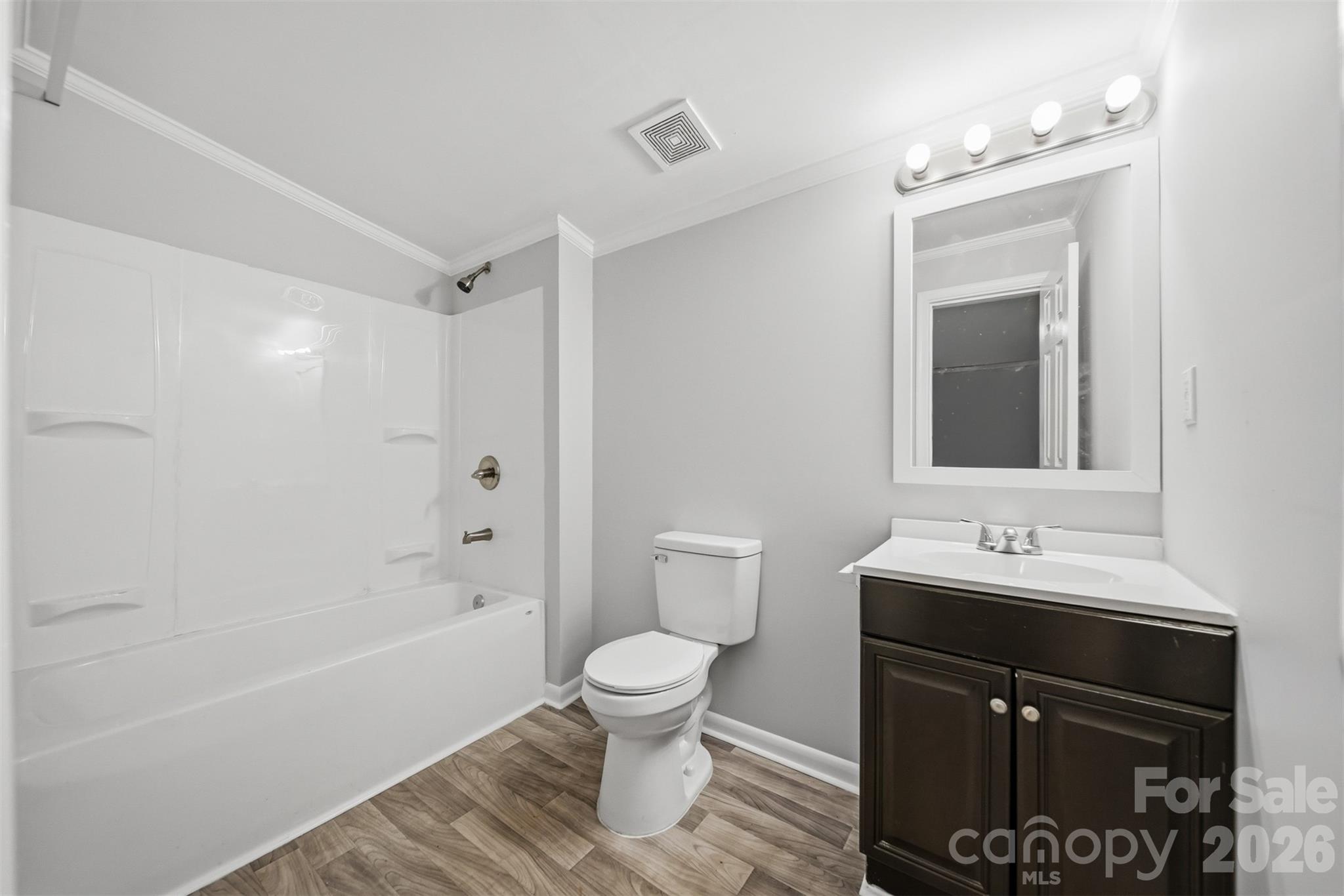 411 Orange Street 42 Property Photo 16