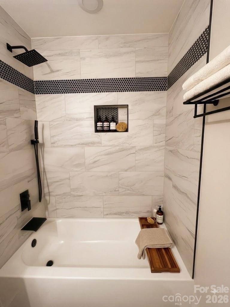 5228 Crane Point Drive Property Photo 14