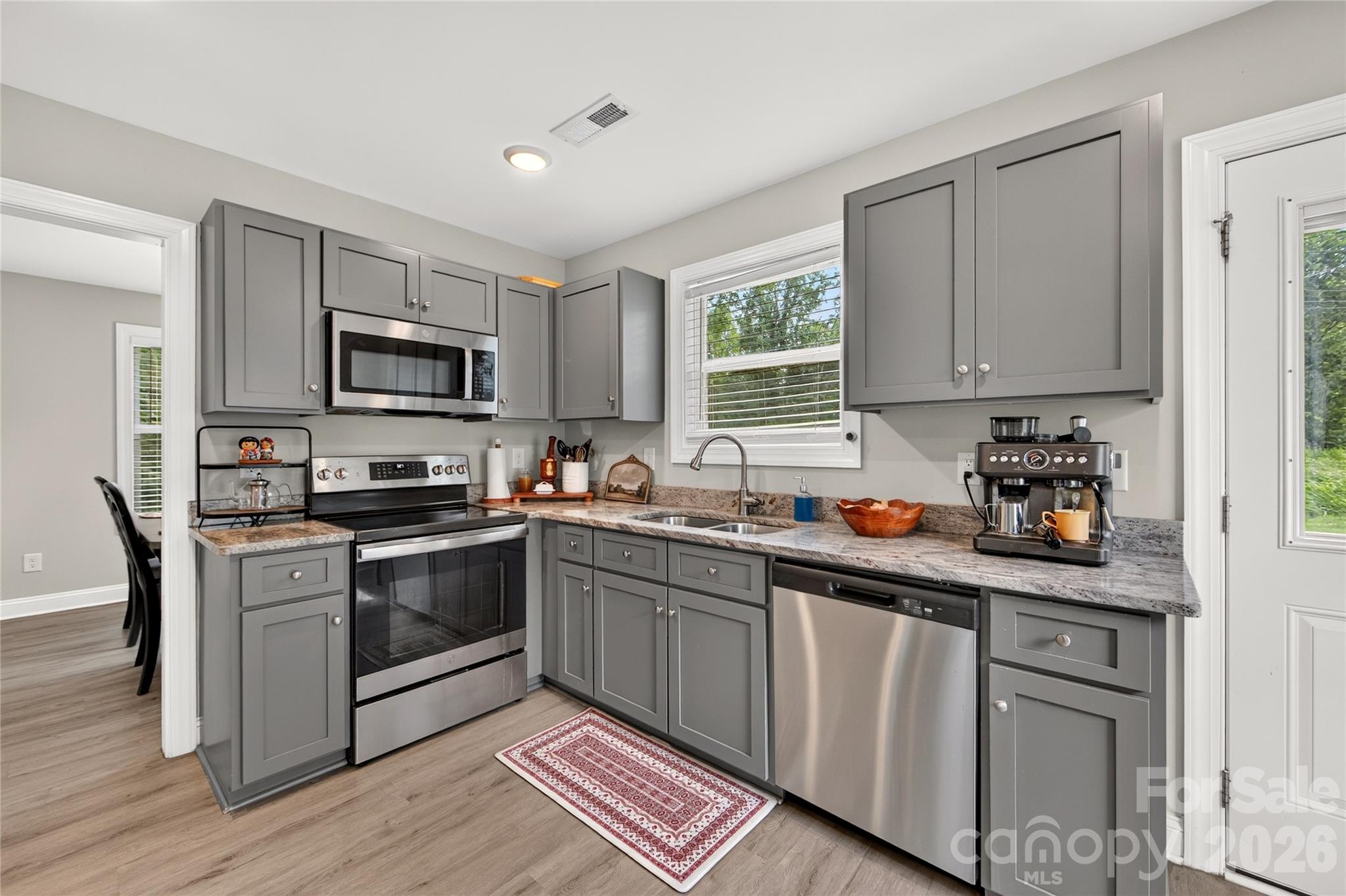 755 Bradley Street Property Photo 16