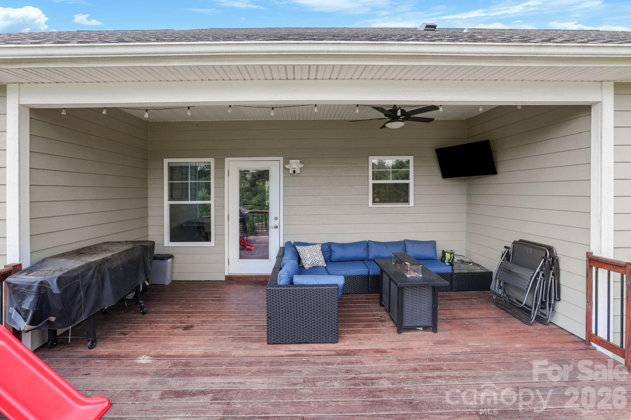 8 Vedder Way Property Photo 17