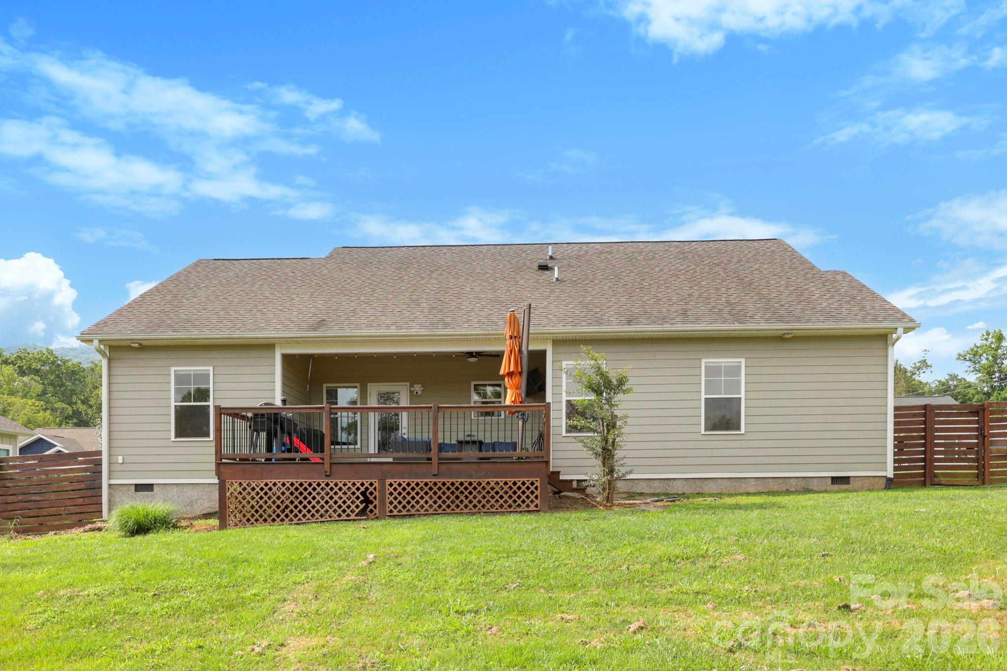 8 Vedder Way Property Photo 18
