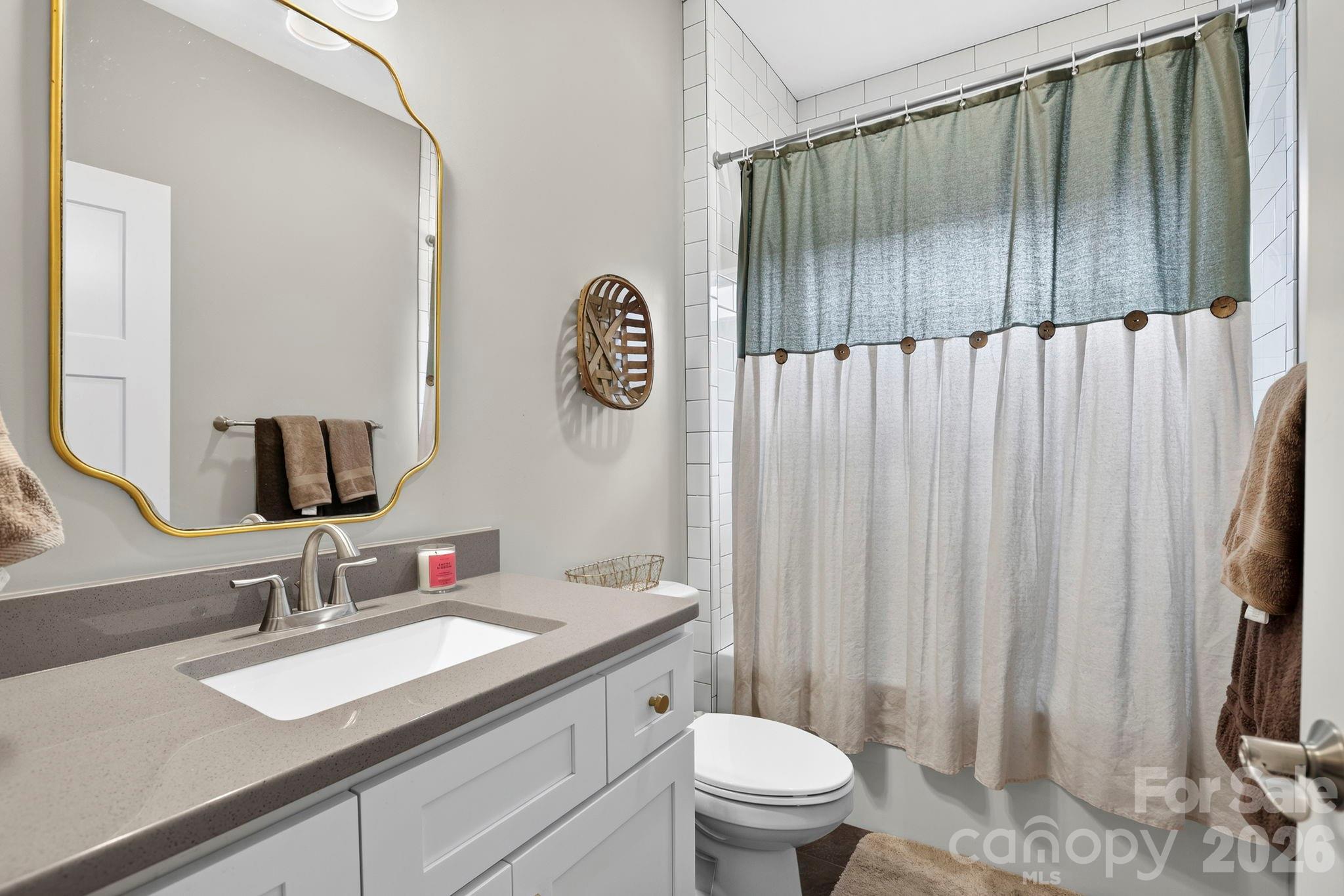 8 Vedder Way Property Photo 26
