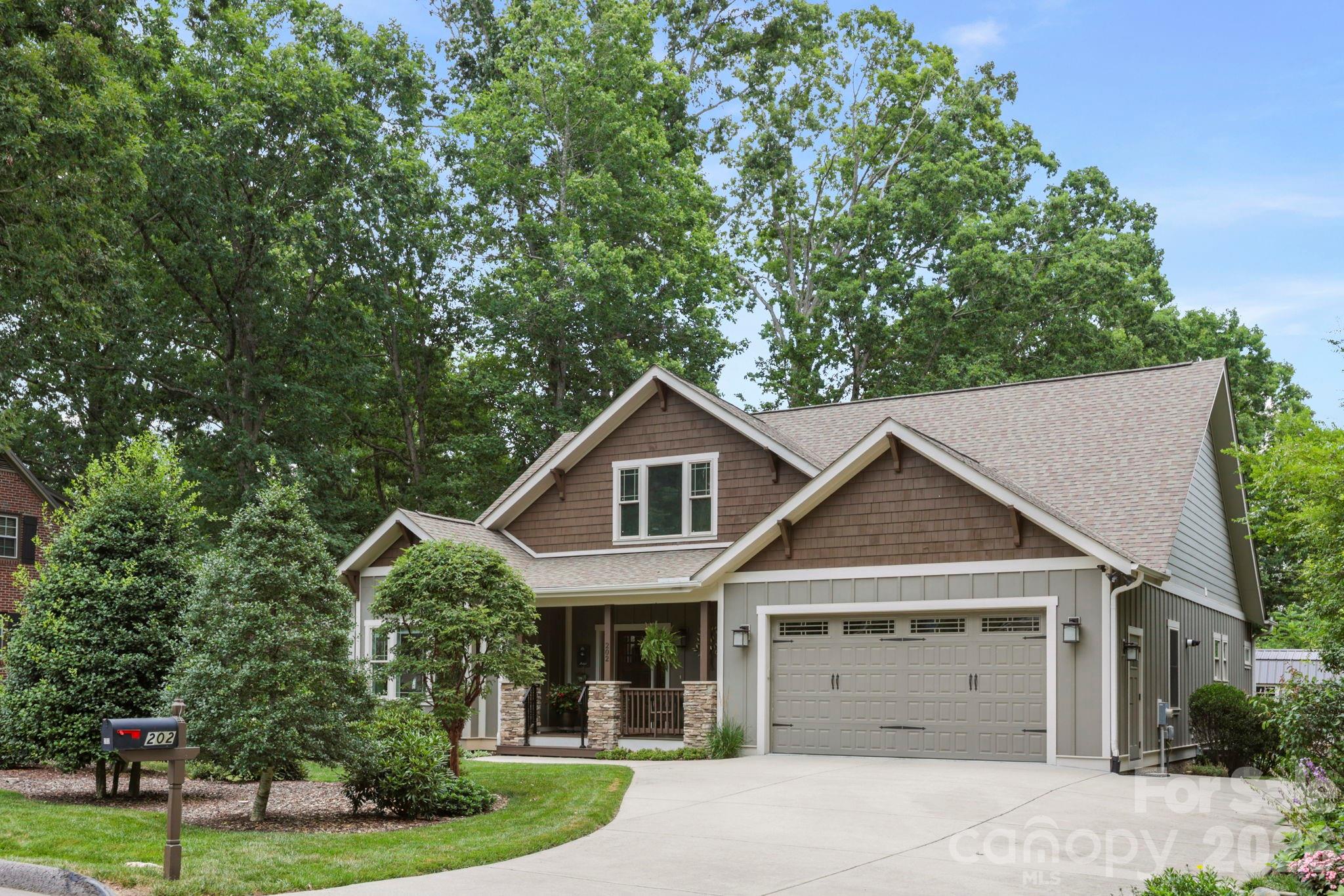 202 Midland Avenue Property Photo 1