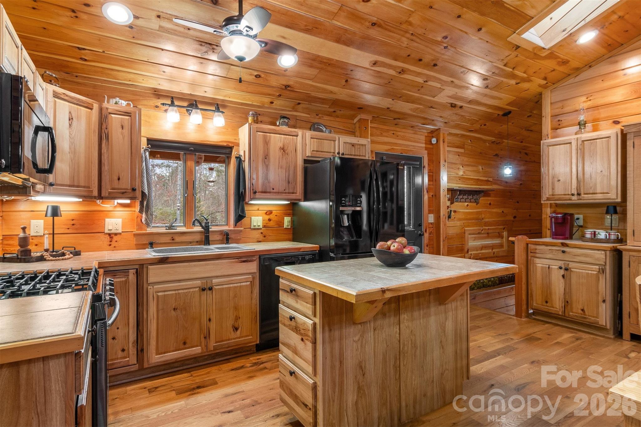 2257 Quiet Creek Lane Property Photo 36