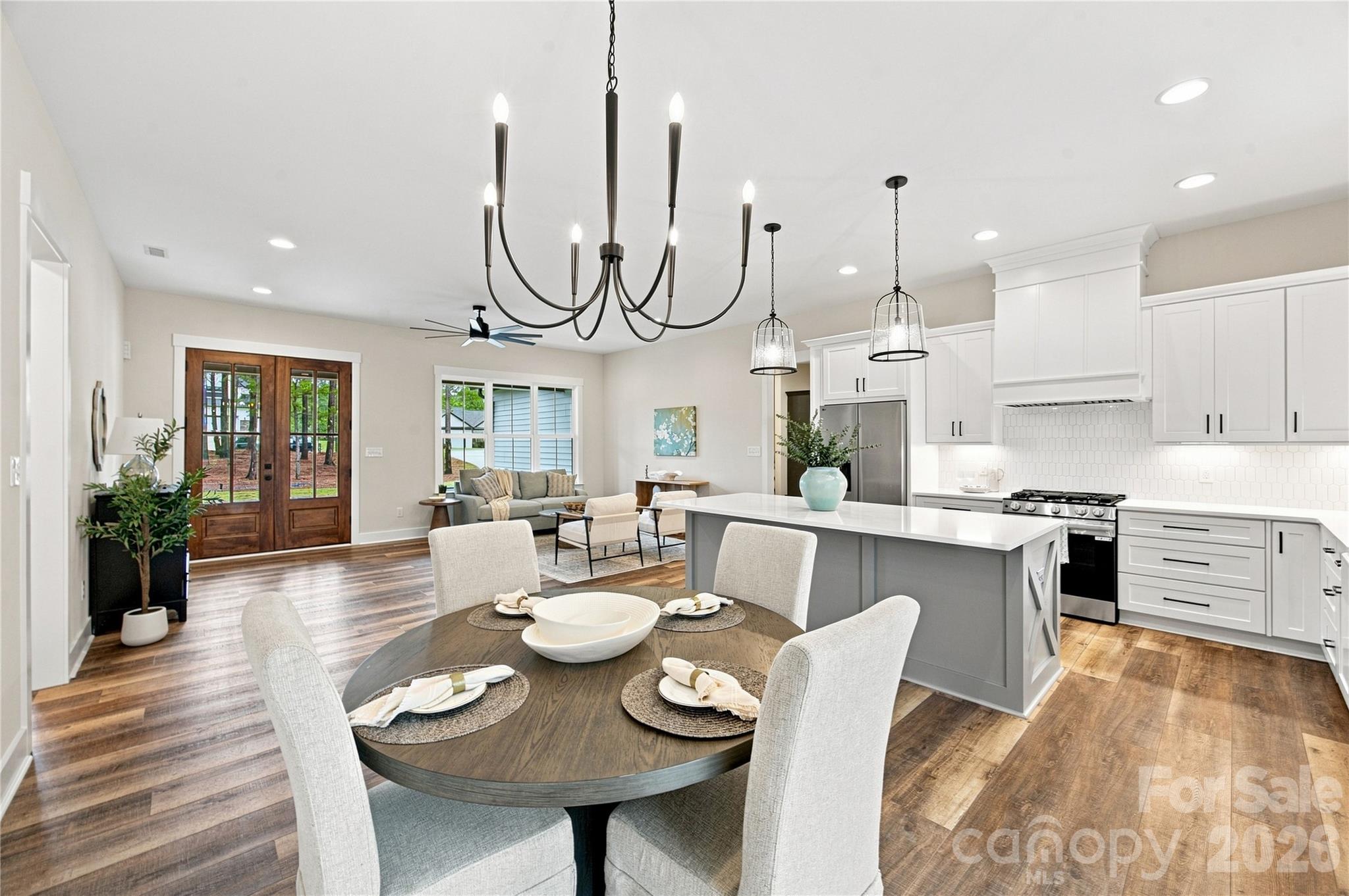 5014 Star Magnolia Court Property Photo 7