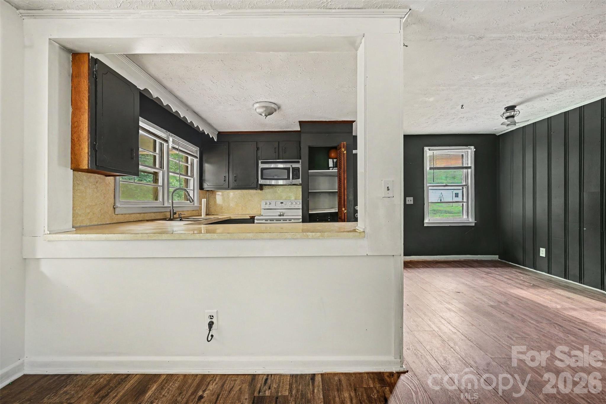 2333 Washburn Road Property Photo 8