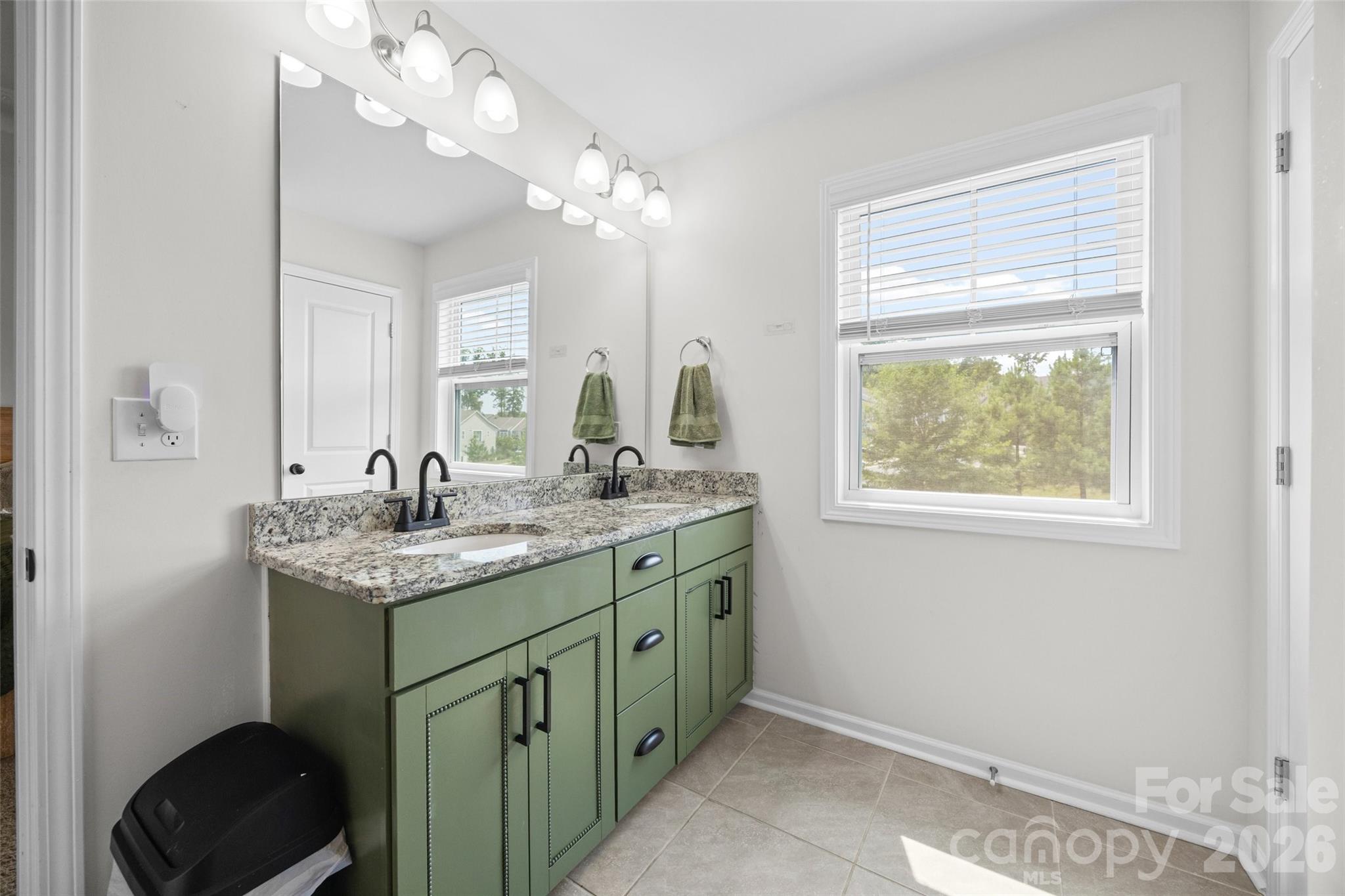 616 Altamonte Drive Property Photo 21