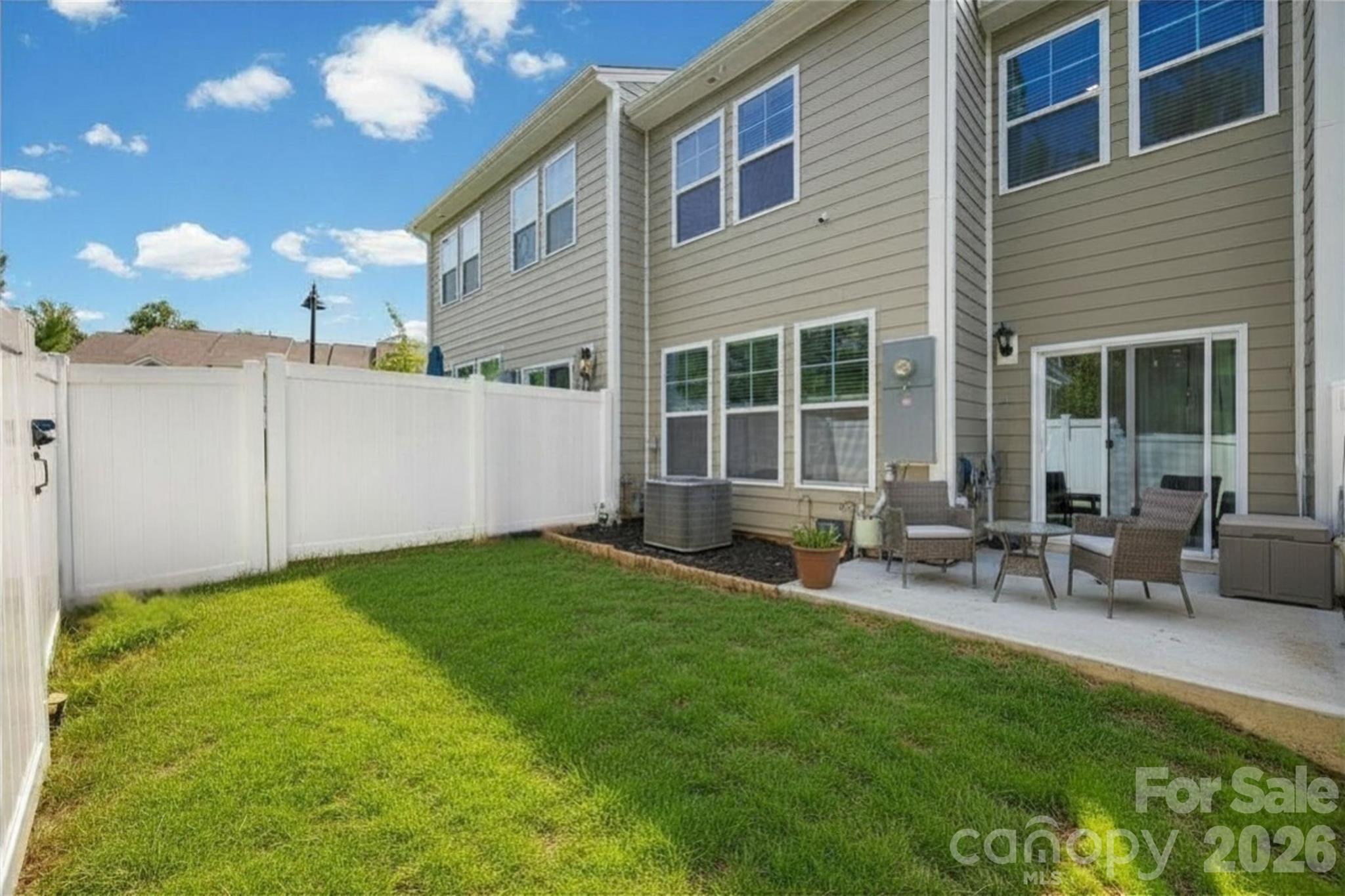 616 Altamonte Drive Property Photo 24