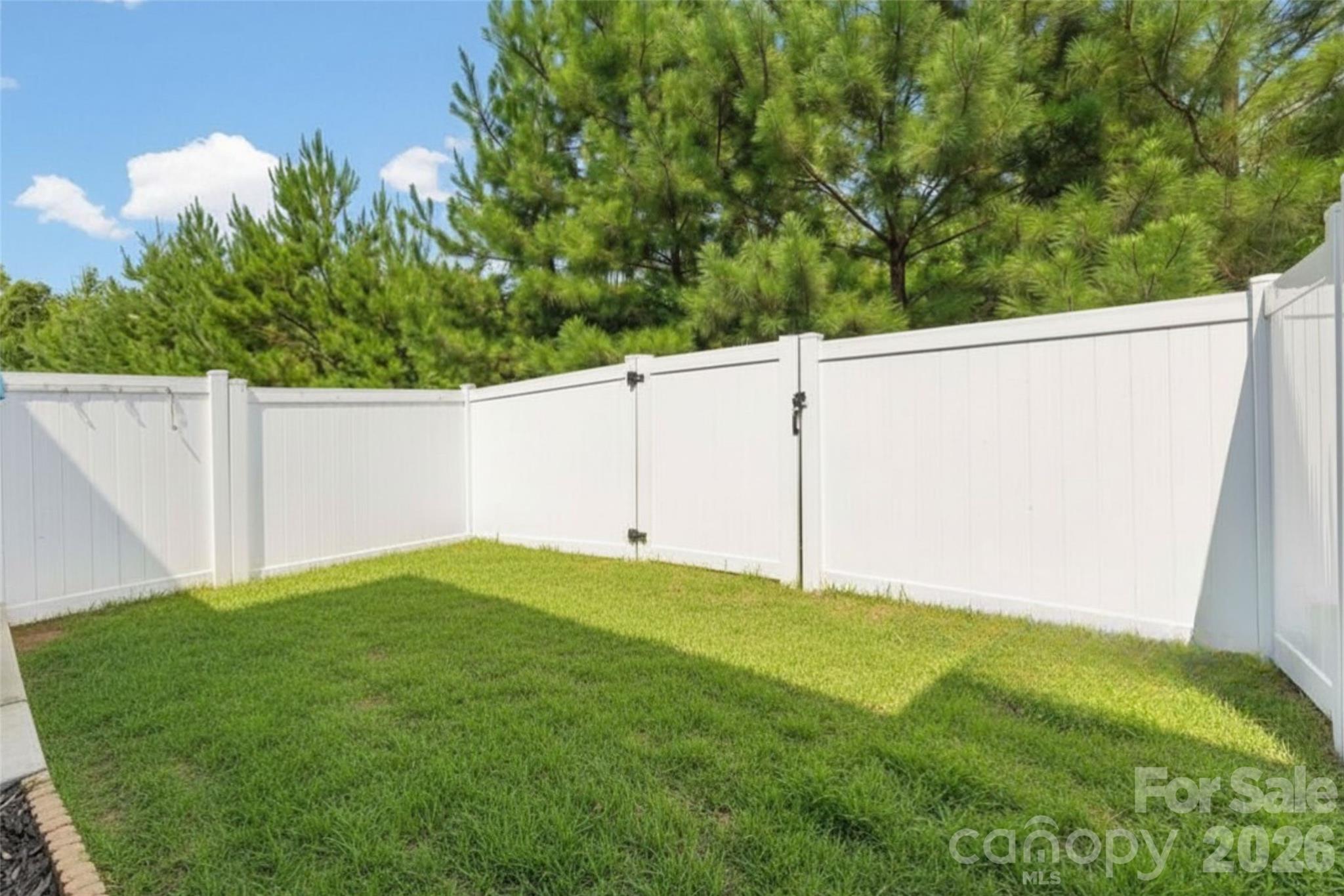 616 Altamonte Drive Property Photo 25